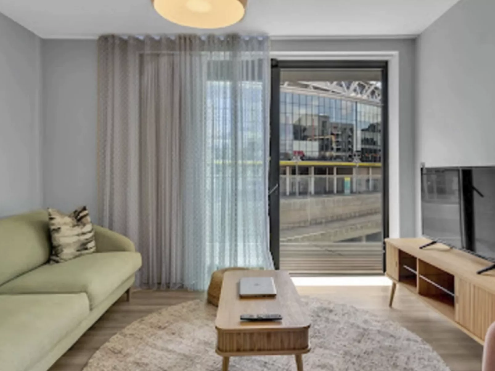 Olympic Way Apt in Wembley Park-Binnen