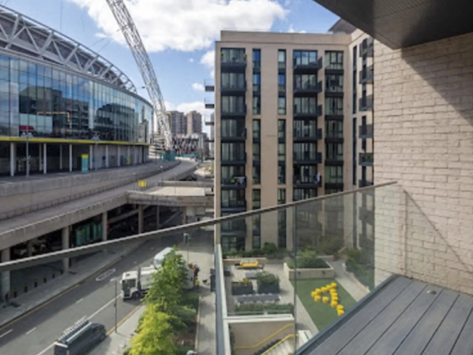 Olympic Way Apt in Wembley Park-Buiten
