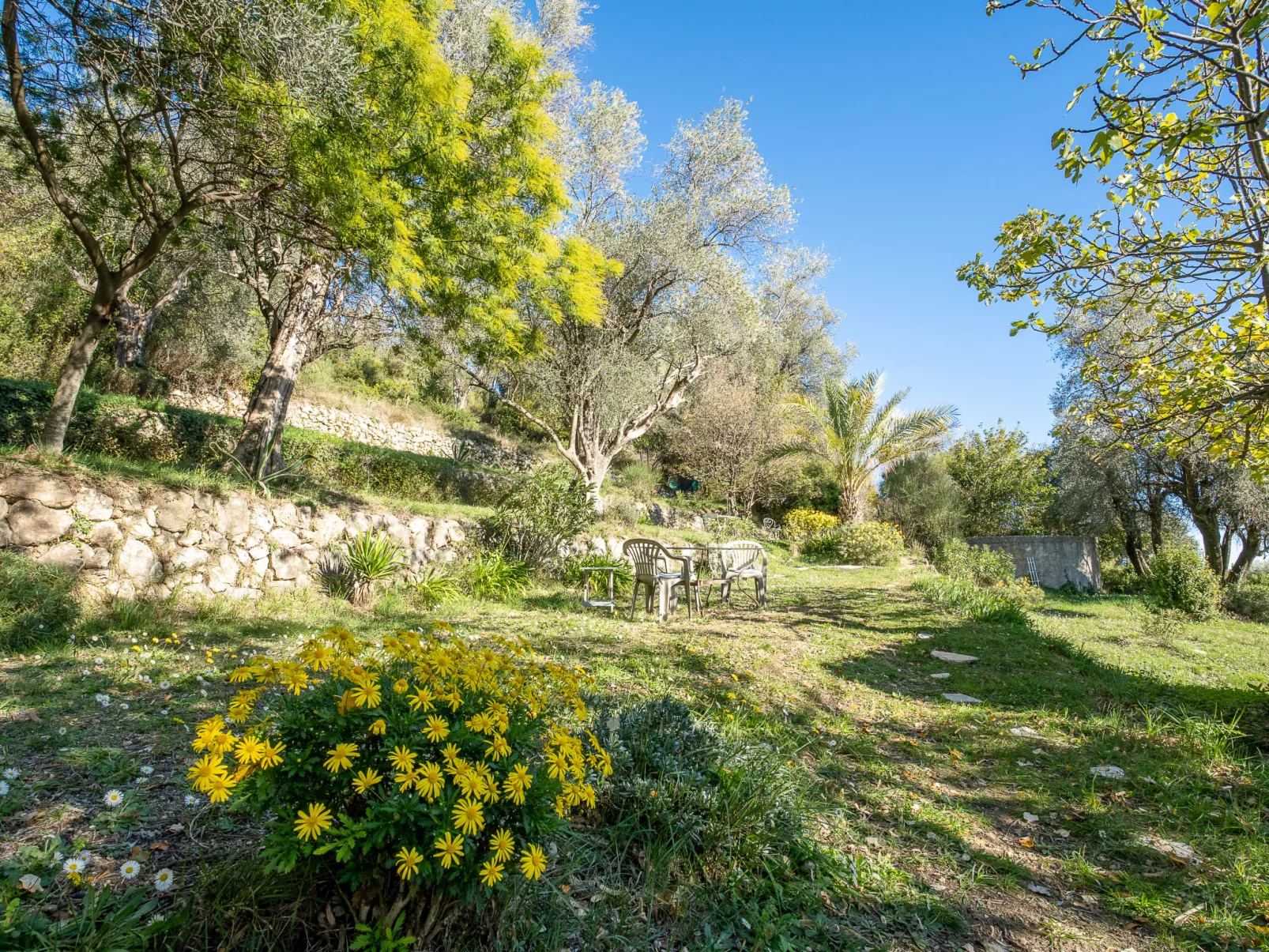 Le Clermont-Buiten