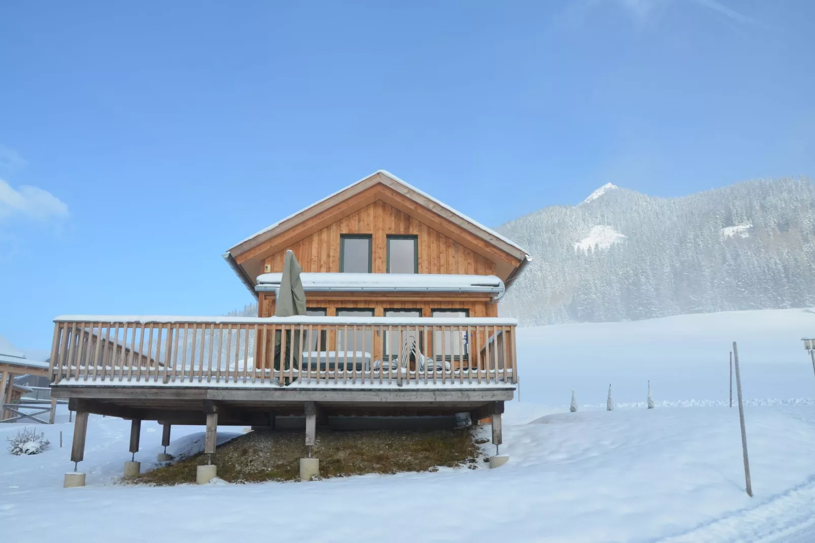 Chalet Heidi und Peter-Exterieur winter