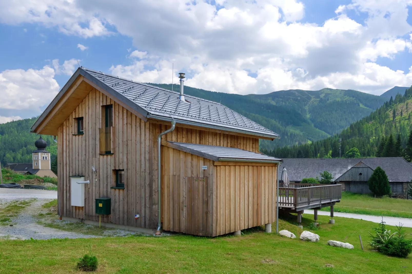 Chalet Heidi und Peter-Buitenkant zomer