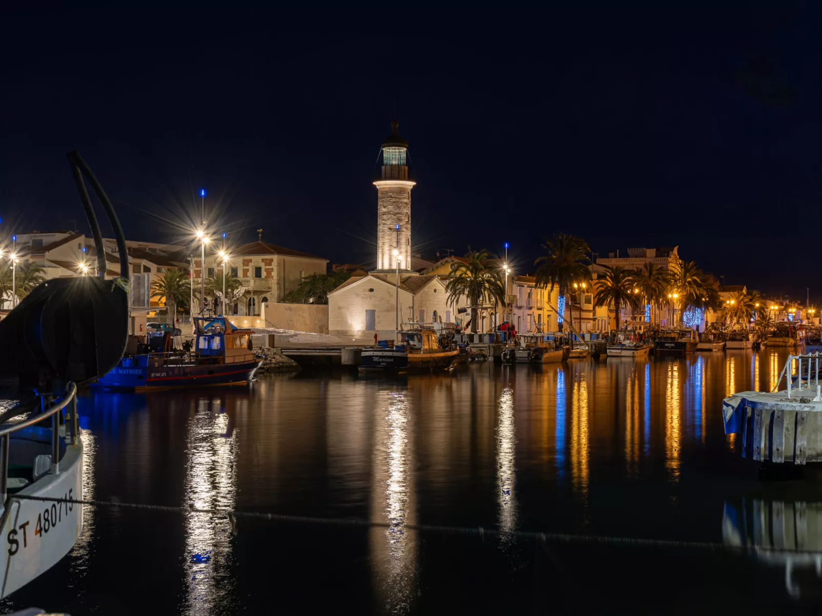 Le Quai aux Fleurs-Omgeving