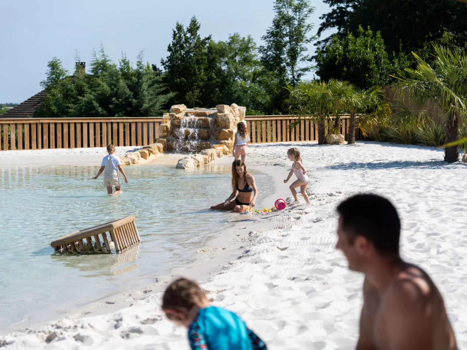 Camping Sunélia Le Séquoia-Buiten