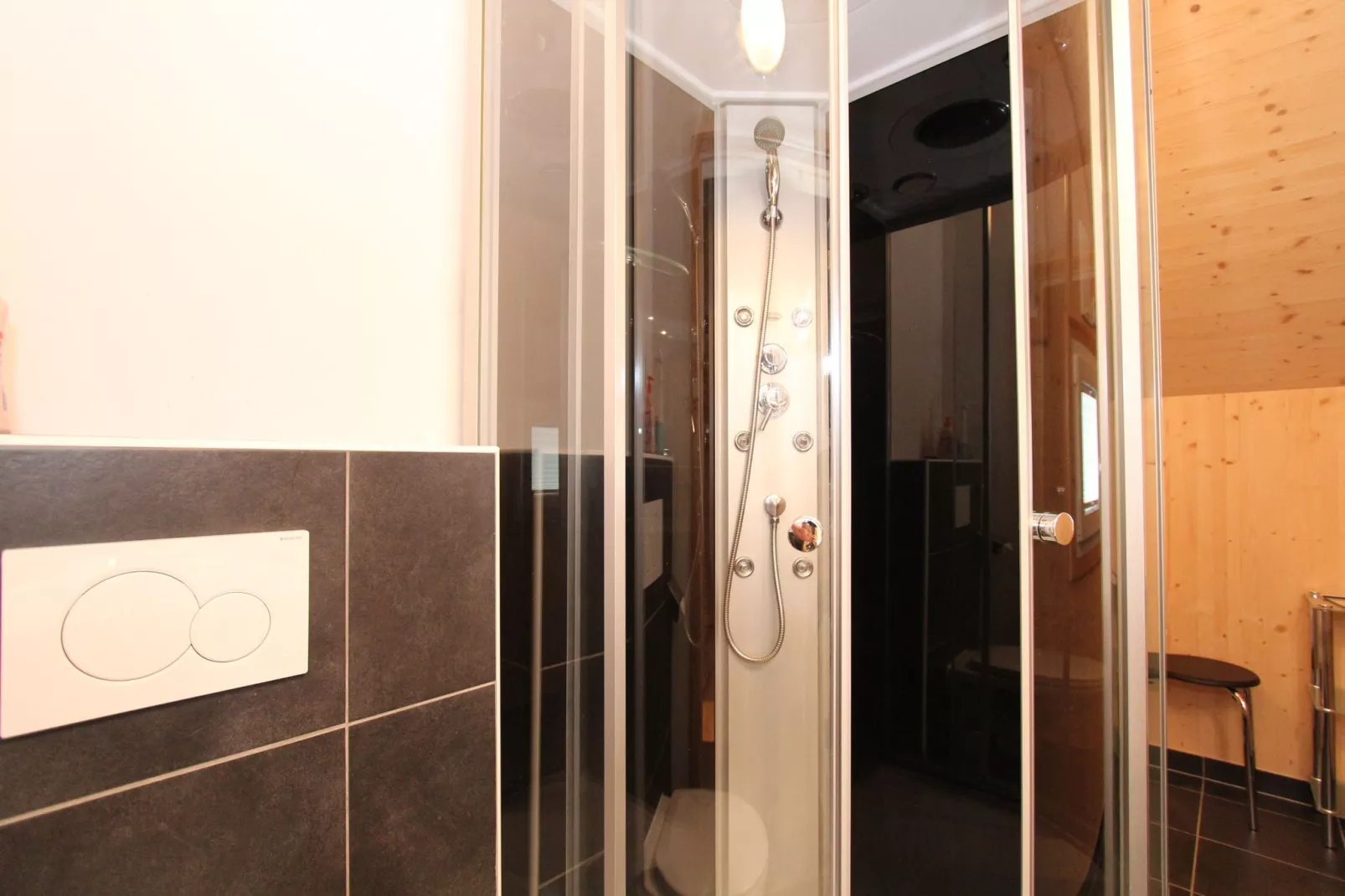 Almdorf Hohentauern 61-Badkamer