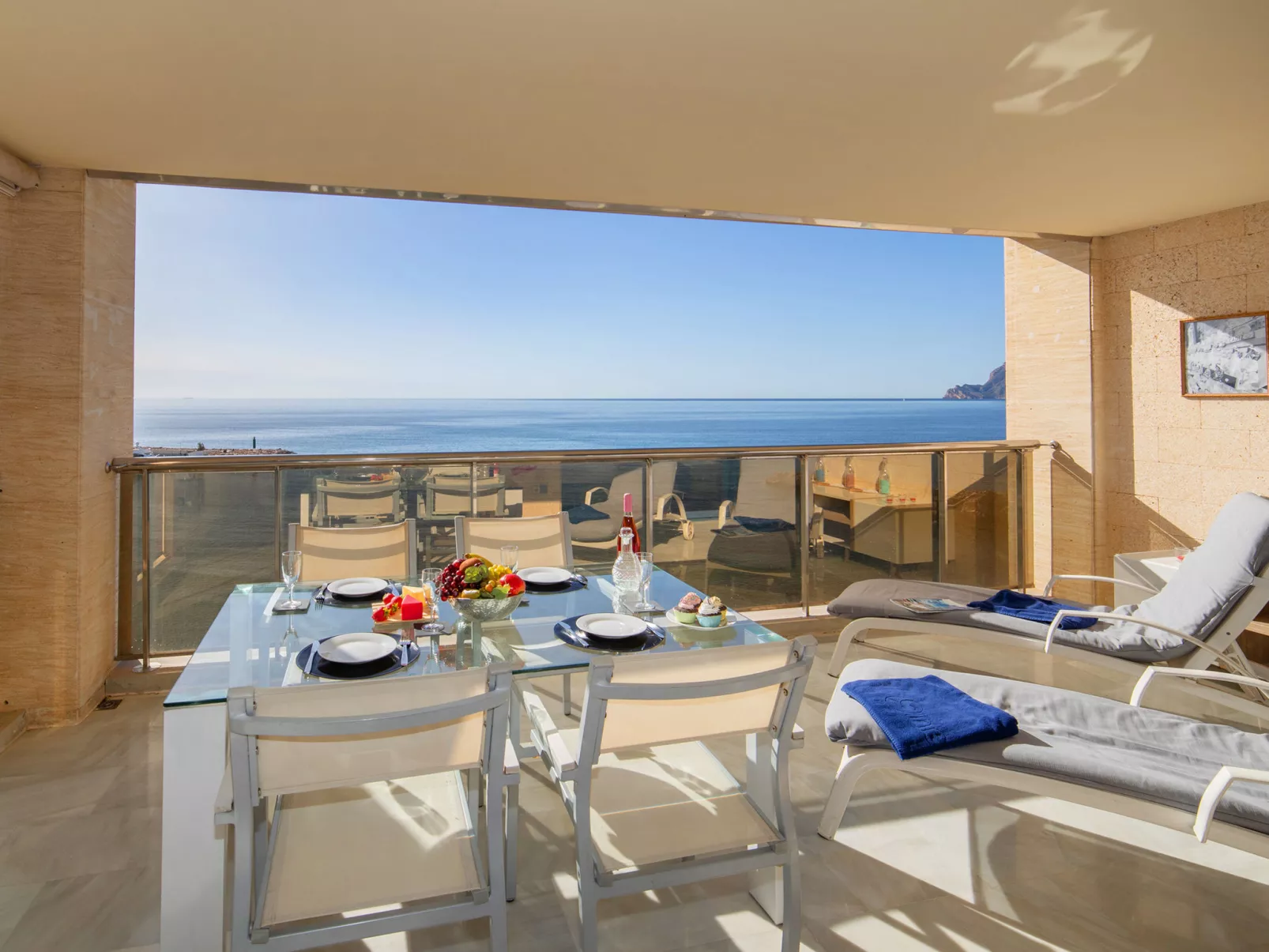 Puerto Beach Sea View Apartment-Binnen