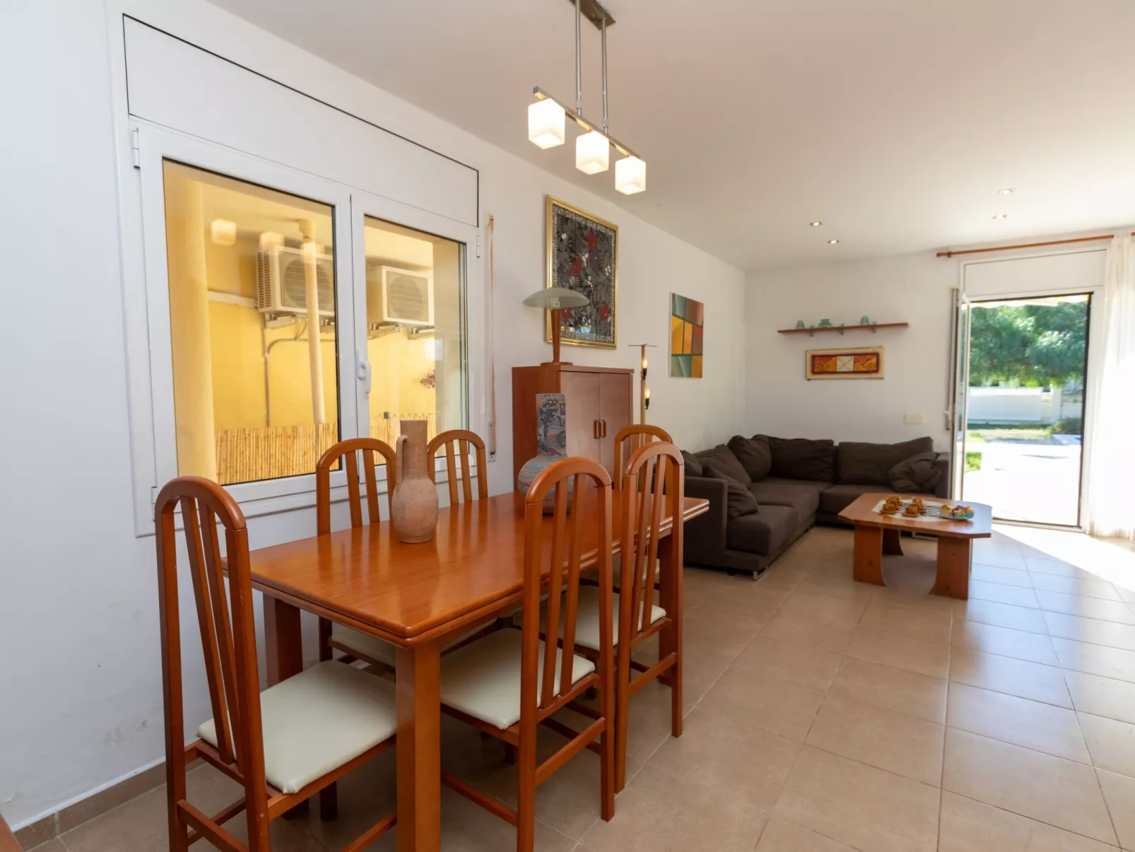 Villa Arco Iris-Binnen
