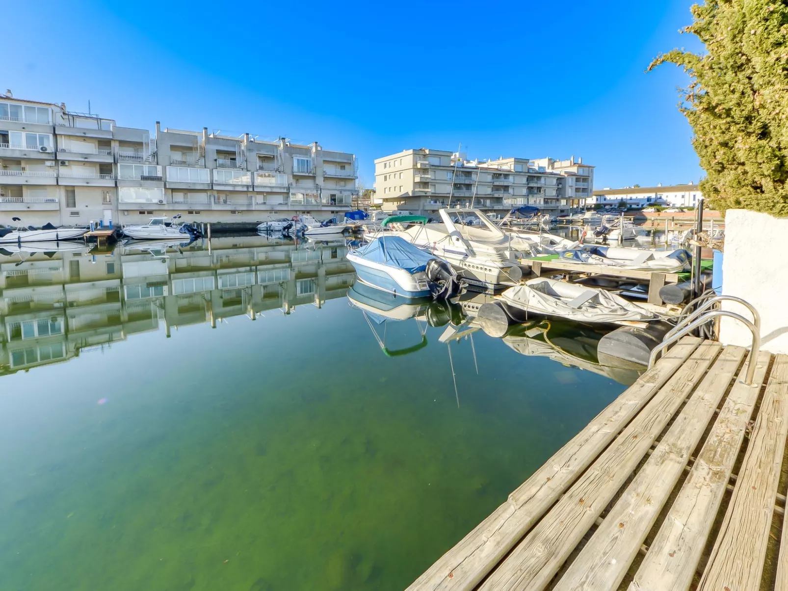 Port Emporda-Buiten