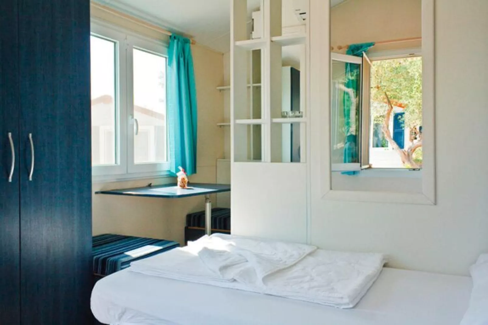Mobile Homes Kovacine Cres-MH Twin - 3 Pers-Slaapkamer