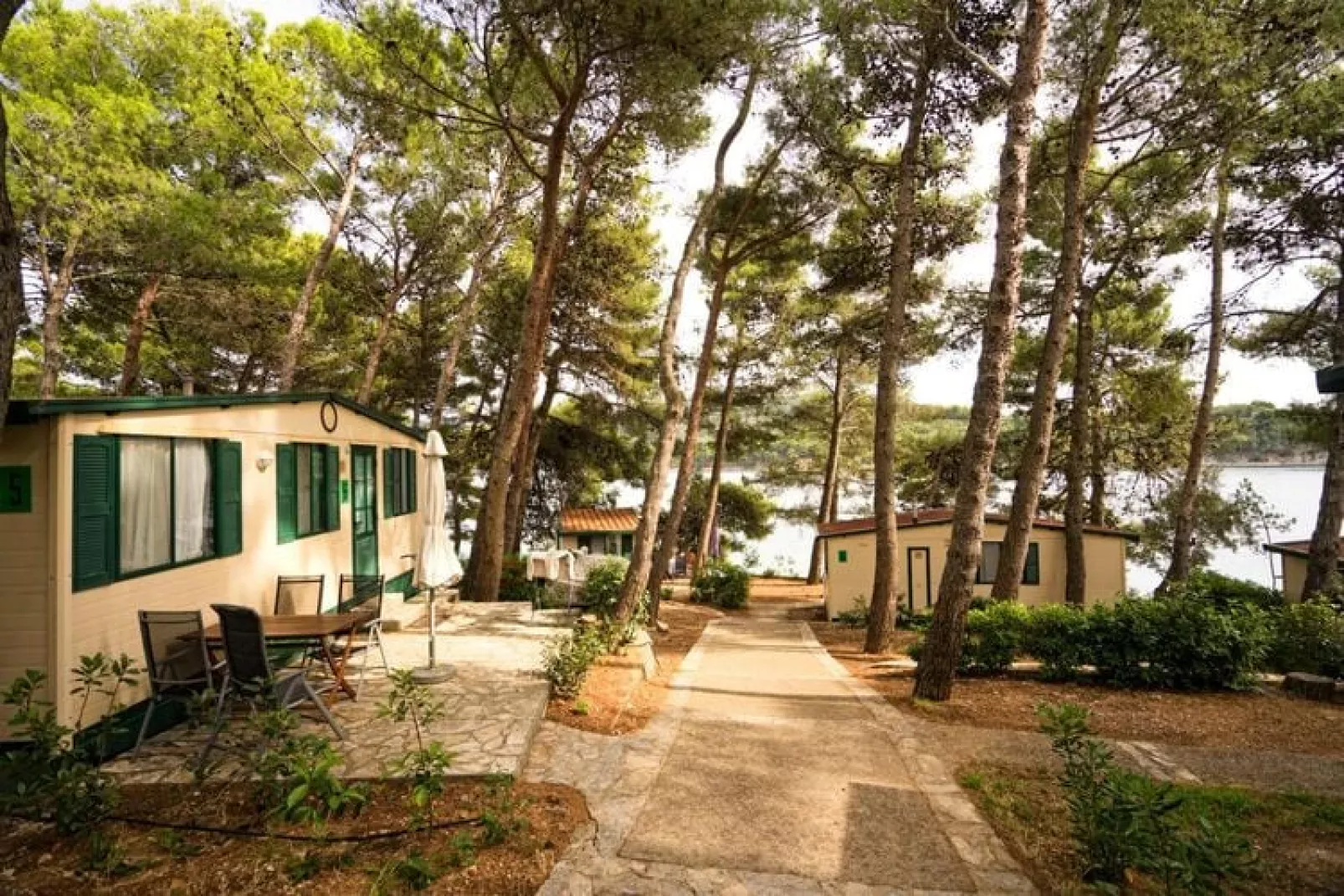 Mobile Homes Kovacine Cres-MH Family - 5 Pers-Tuinen zomer