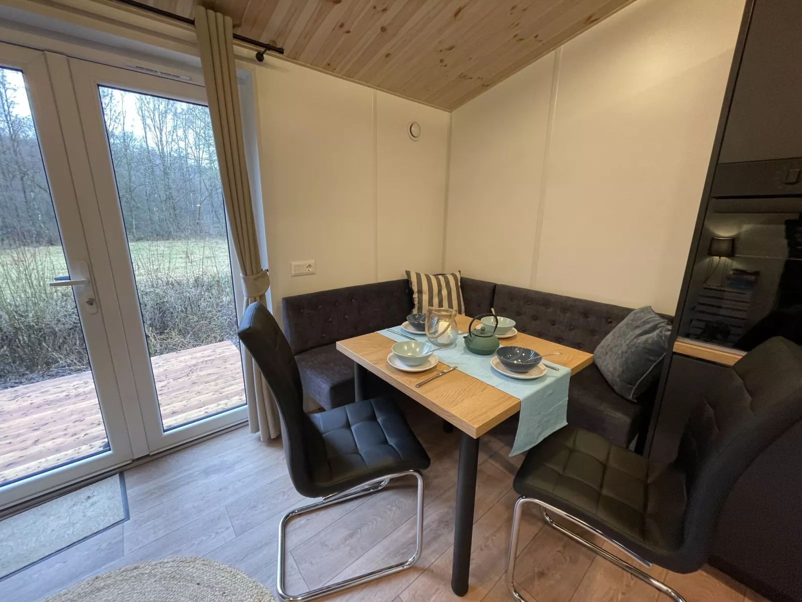 Tiny Haus Soul & Lake-Binnen