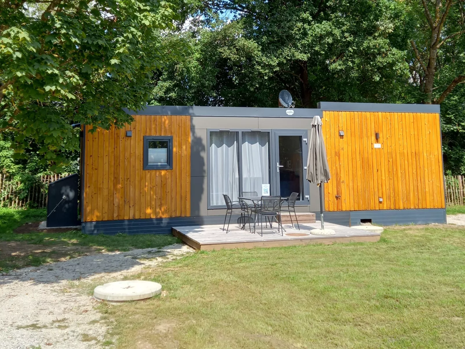 Tiny Haus Sunside Gardenlounge-Buiten