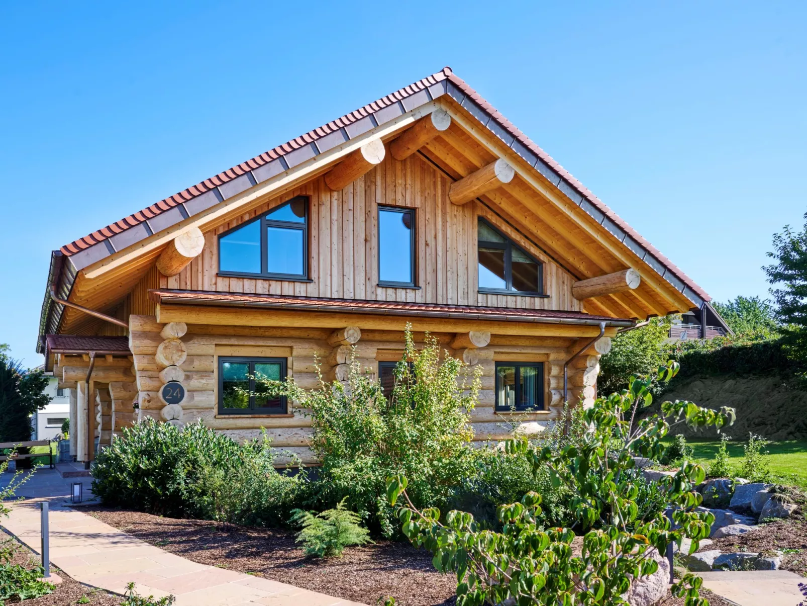 Schwarzwaldchalet de luxe mit Sauna-Buiten