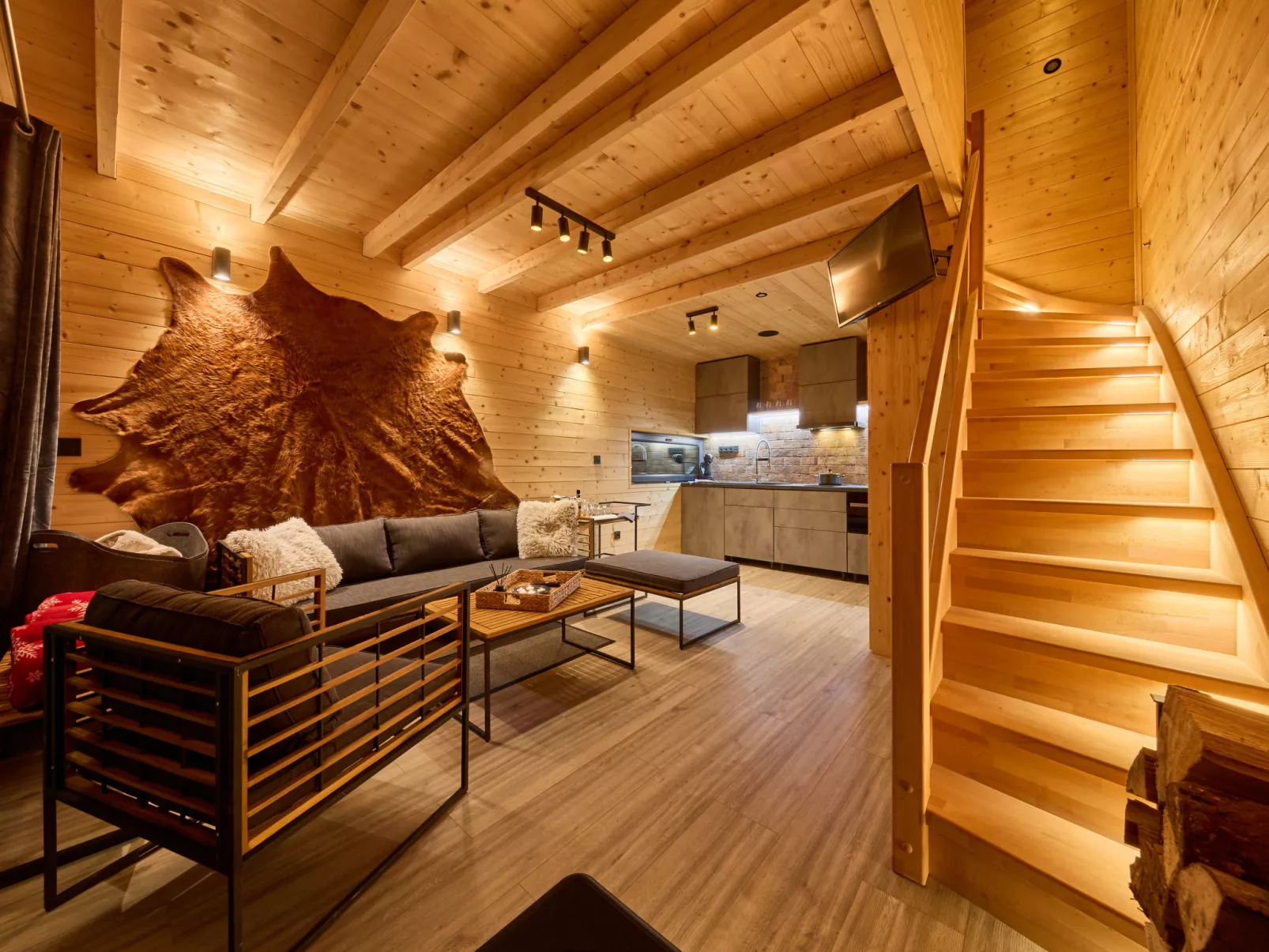 Luxe Timber Lodge & Pet Retreat-Binnen