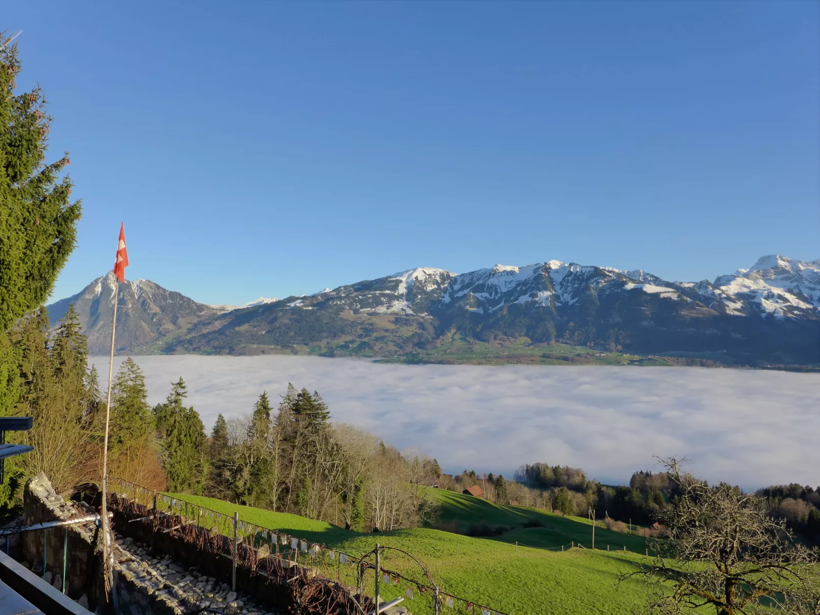 Chalet Zun-Buiten