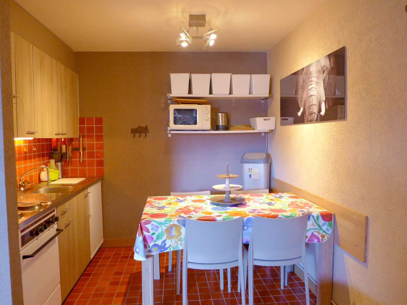 Immeuble Rond-Point Apt. 11-Binnen