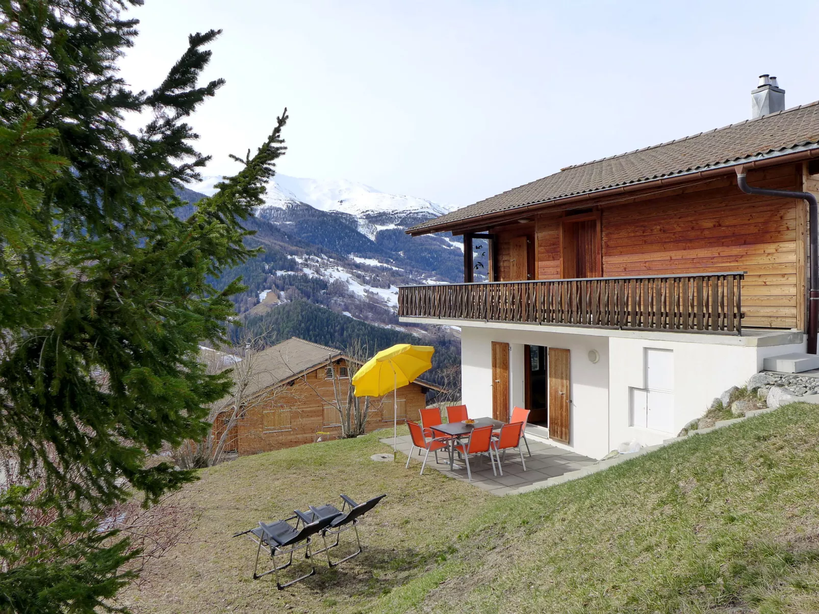 Chalet Gredetsch 6B-Buiten