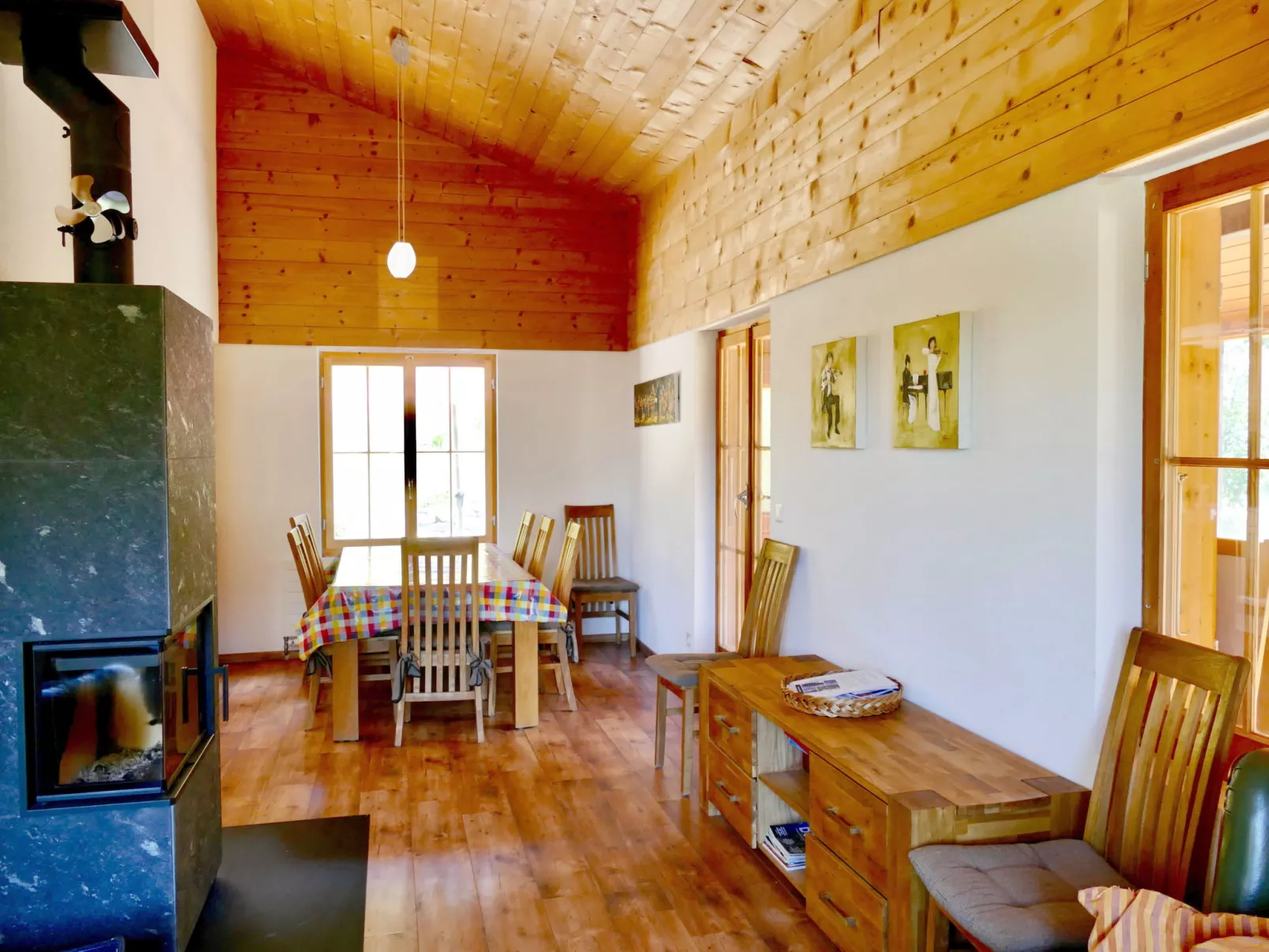 Chalet Kibou-Binnen