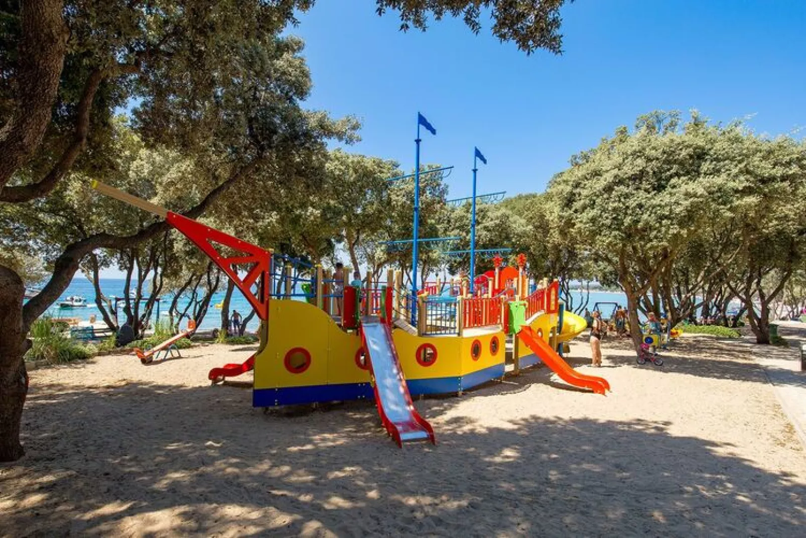 Mobile Homes Strasko Novalja Mediteran ca 34 qm für 6 Pers-Parkfaciliteiten