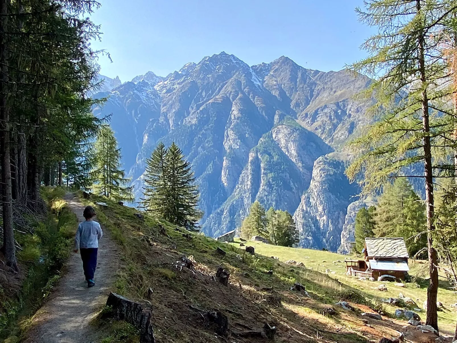 Chalet Jungtalblick Eggeri-Buiten