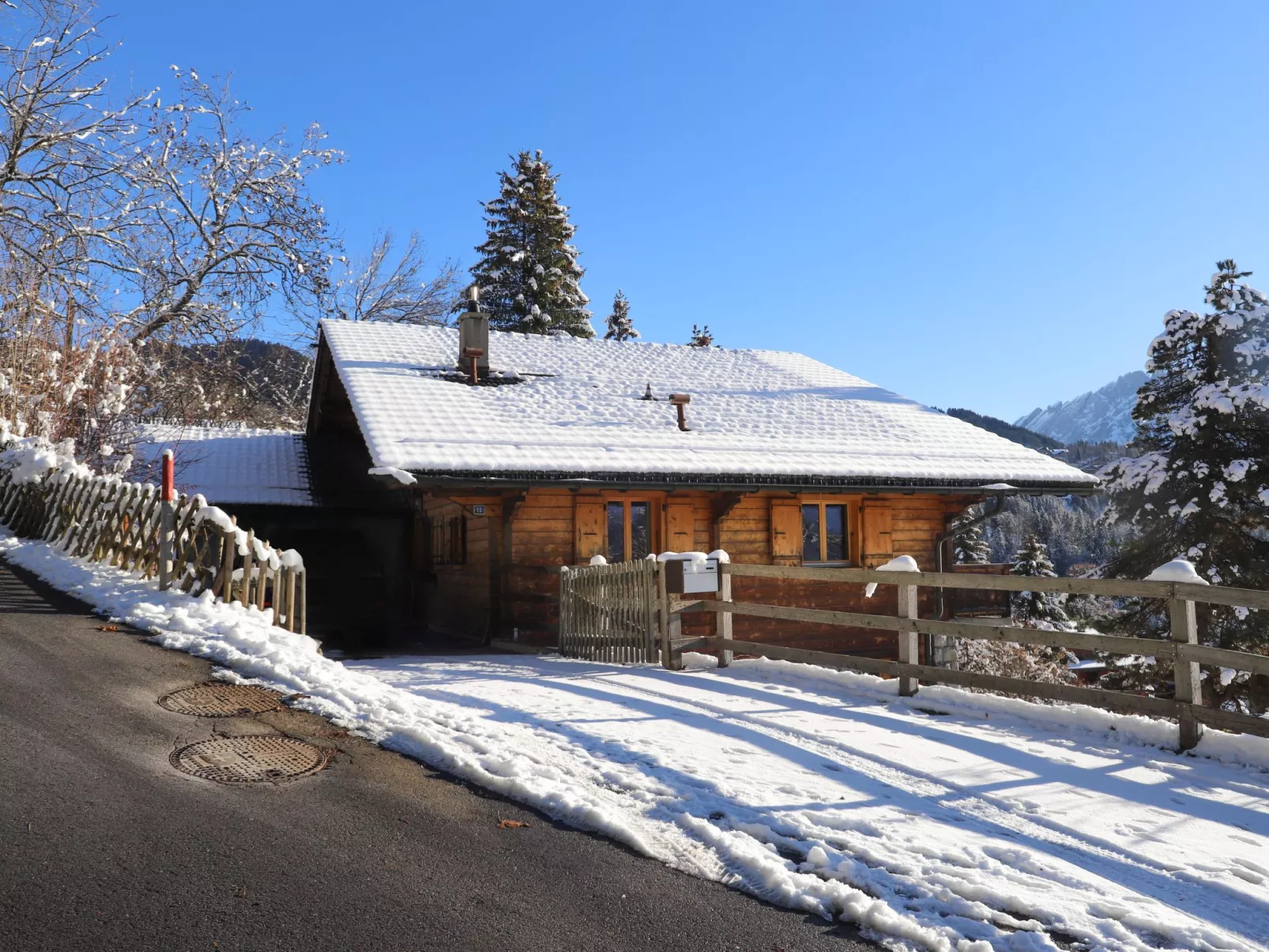 Chalet Rallye Taïaut-Buiten
