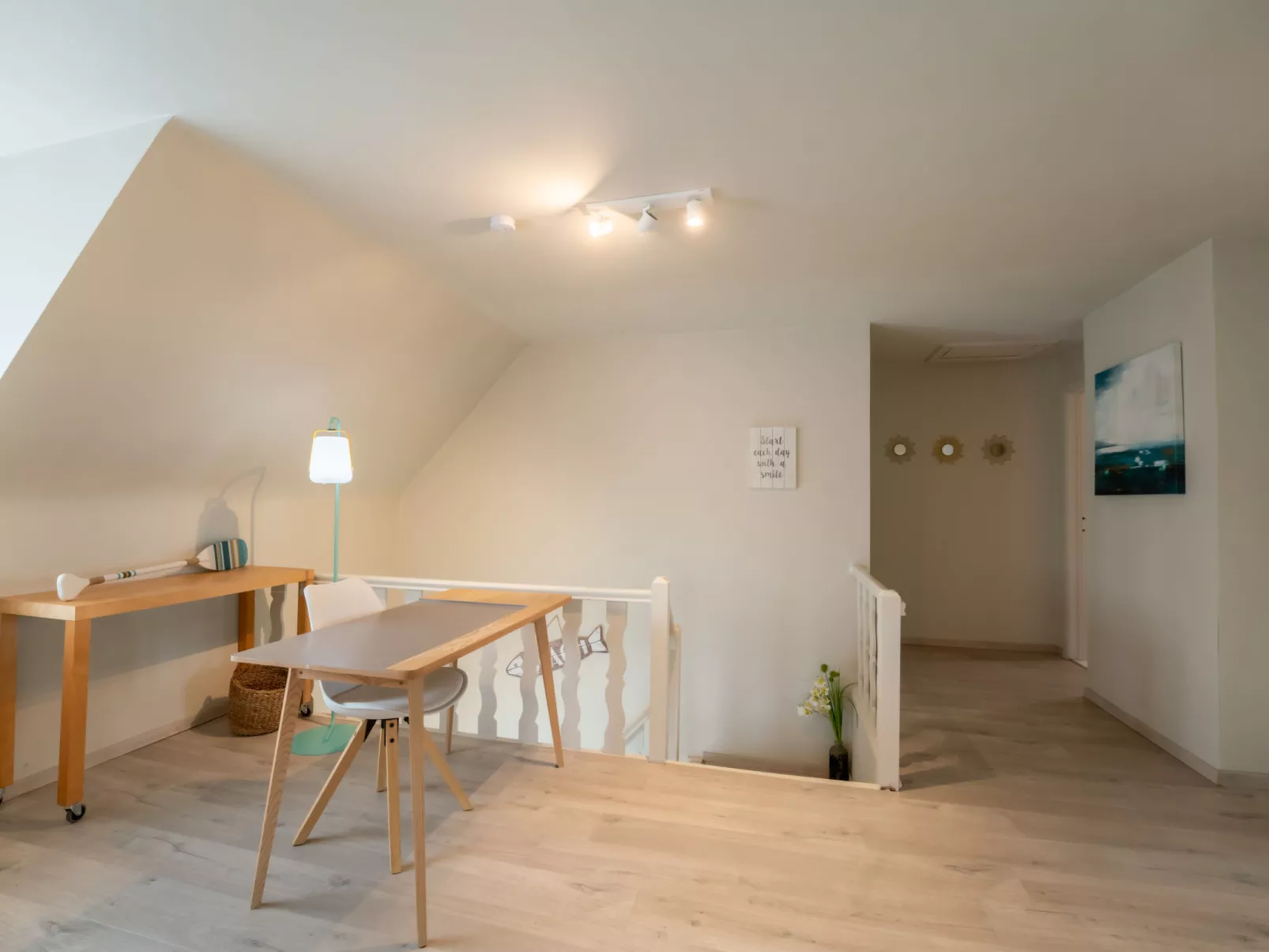 Odyssee - Featured in 'Juliette'-Binnen