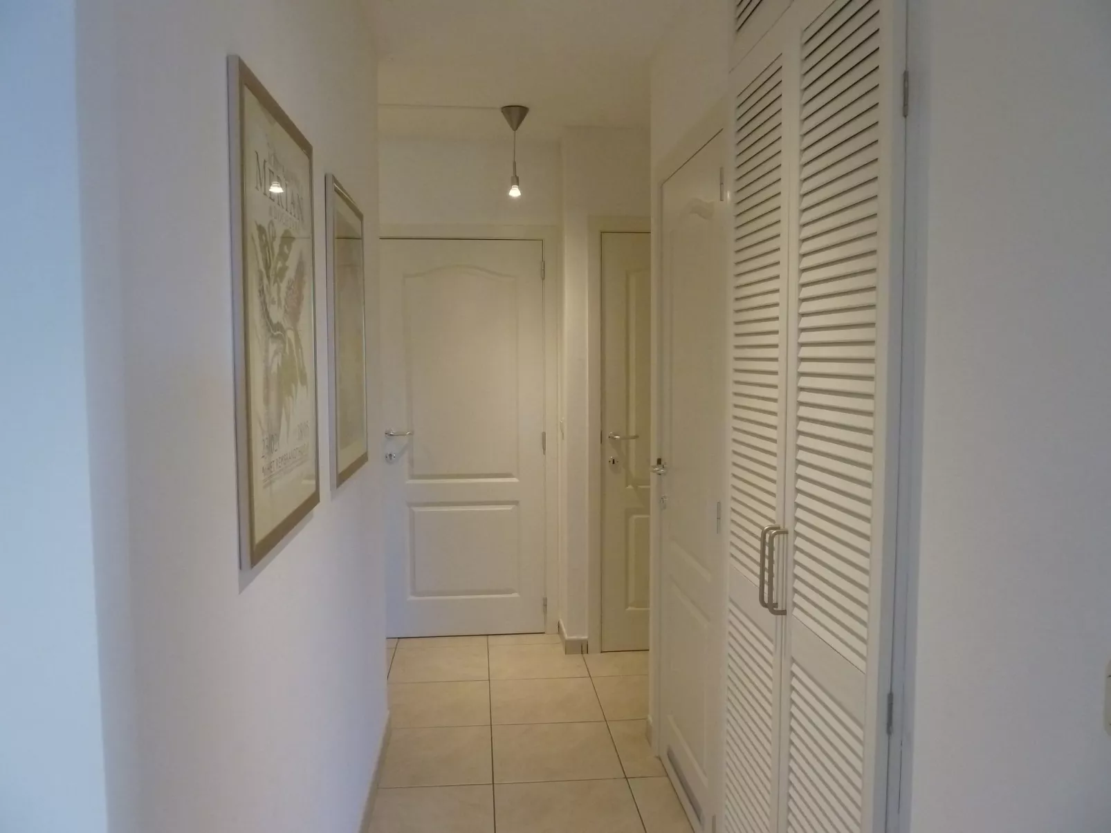 Green Garden 23 - 204 with shared pool-Binnen
