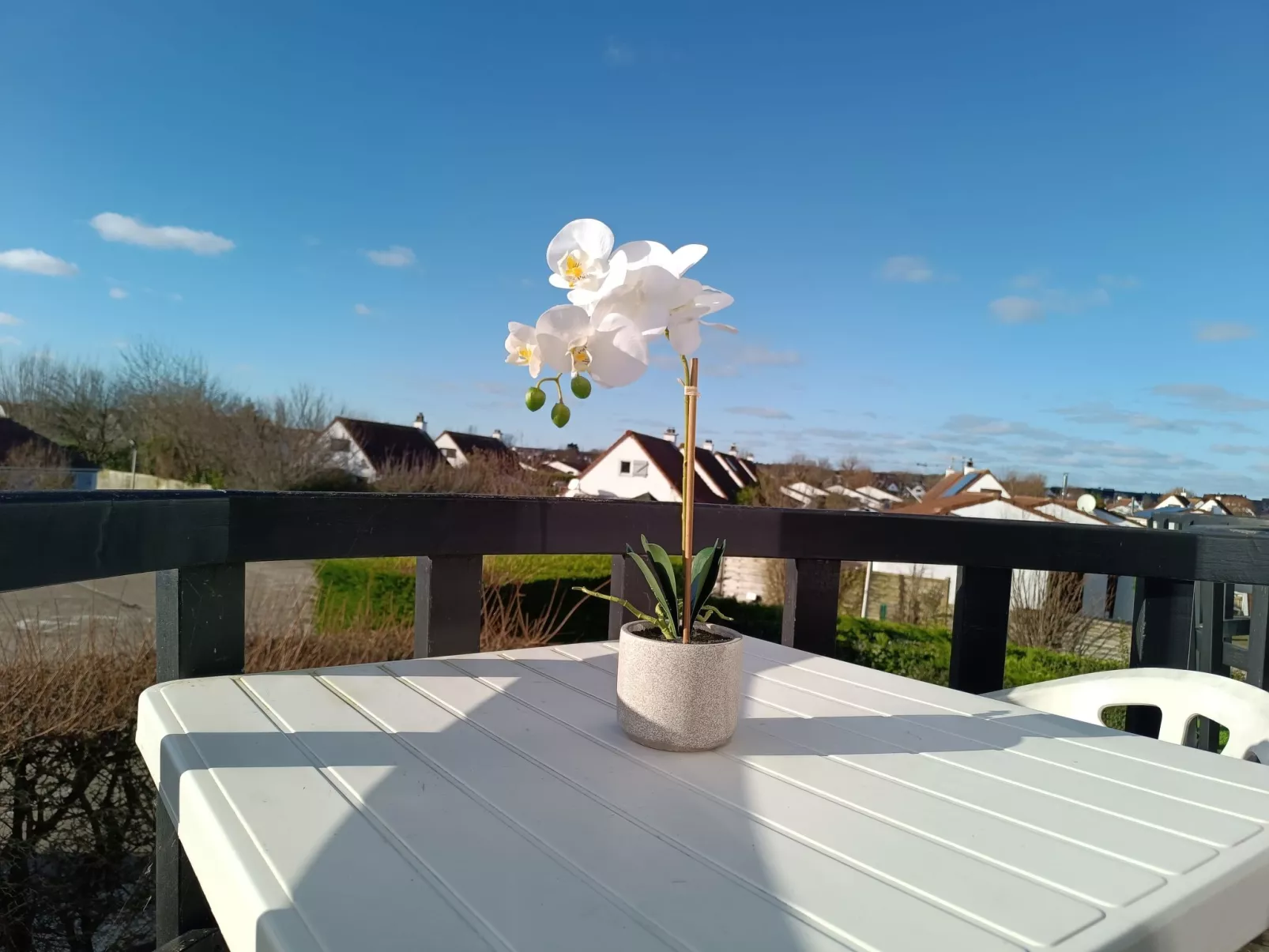 Luna with parking and shared pool-Buiten