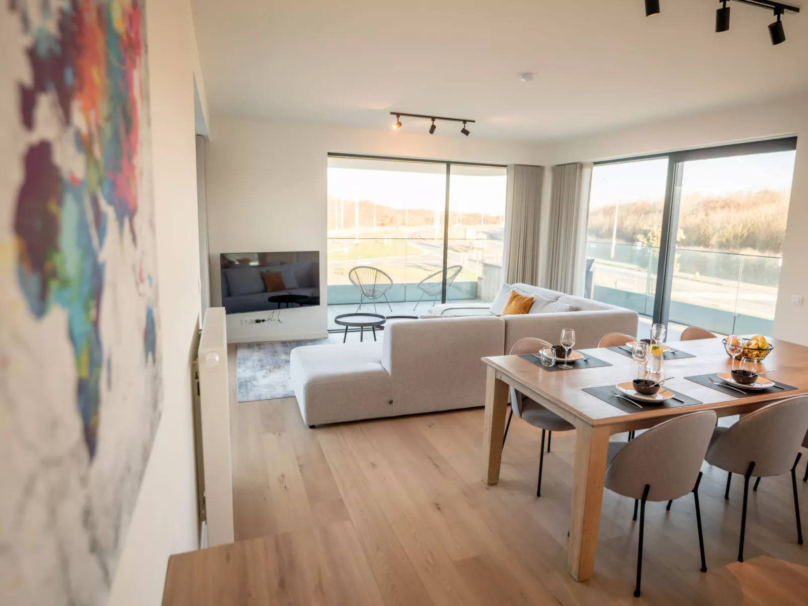 One with terrace and dune view-Binnen