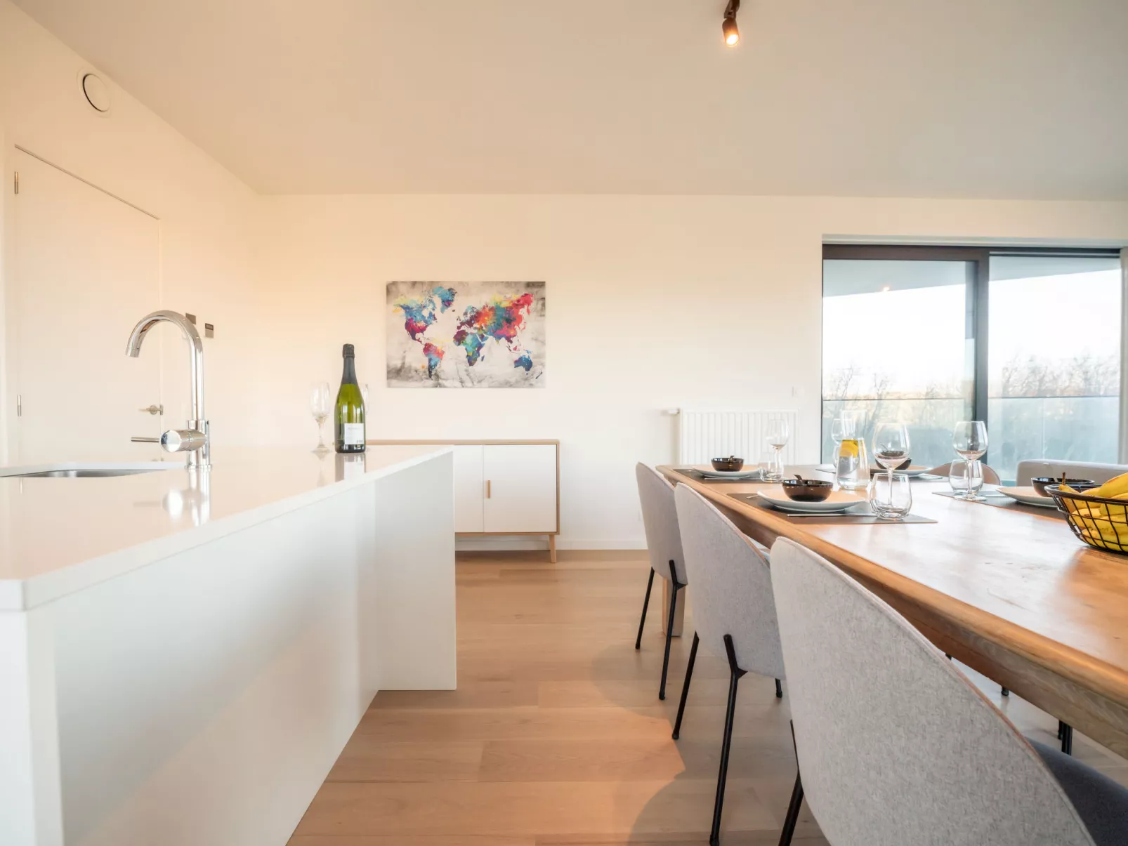 One with terrace and dune view-Binnen