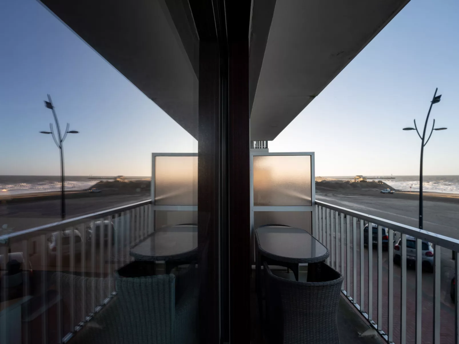 Golfslag with sea view-Buiten