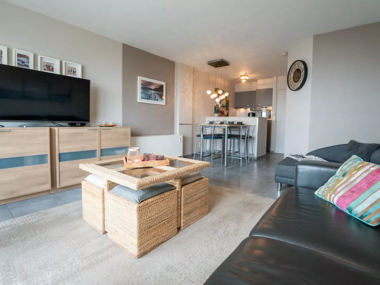 Savoie with sea view-Binnen