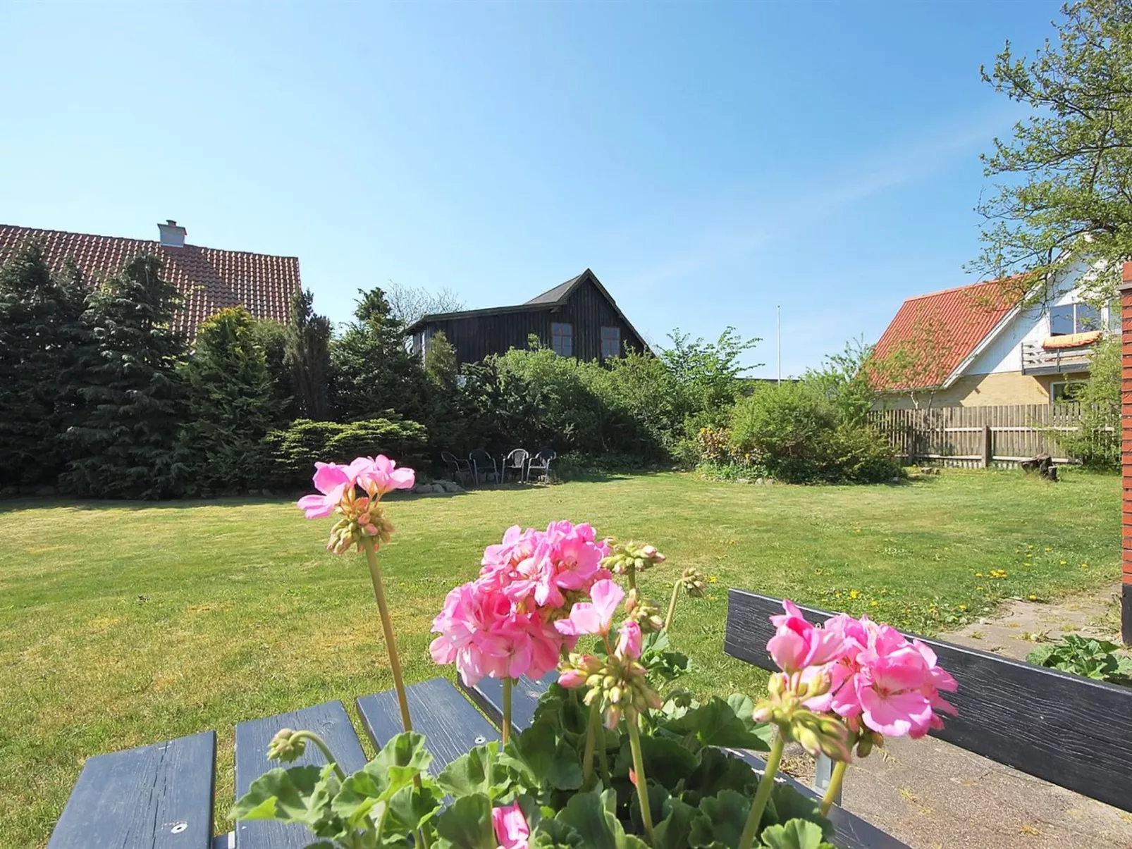 "Mats" - 5.3km from the sea-Buiten
