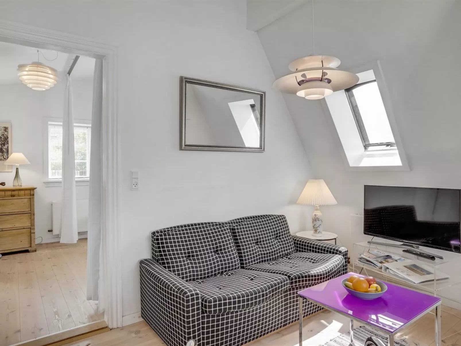 "Feenja" - 250m from the sea-Binnen