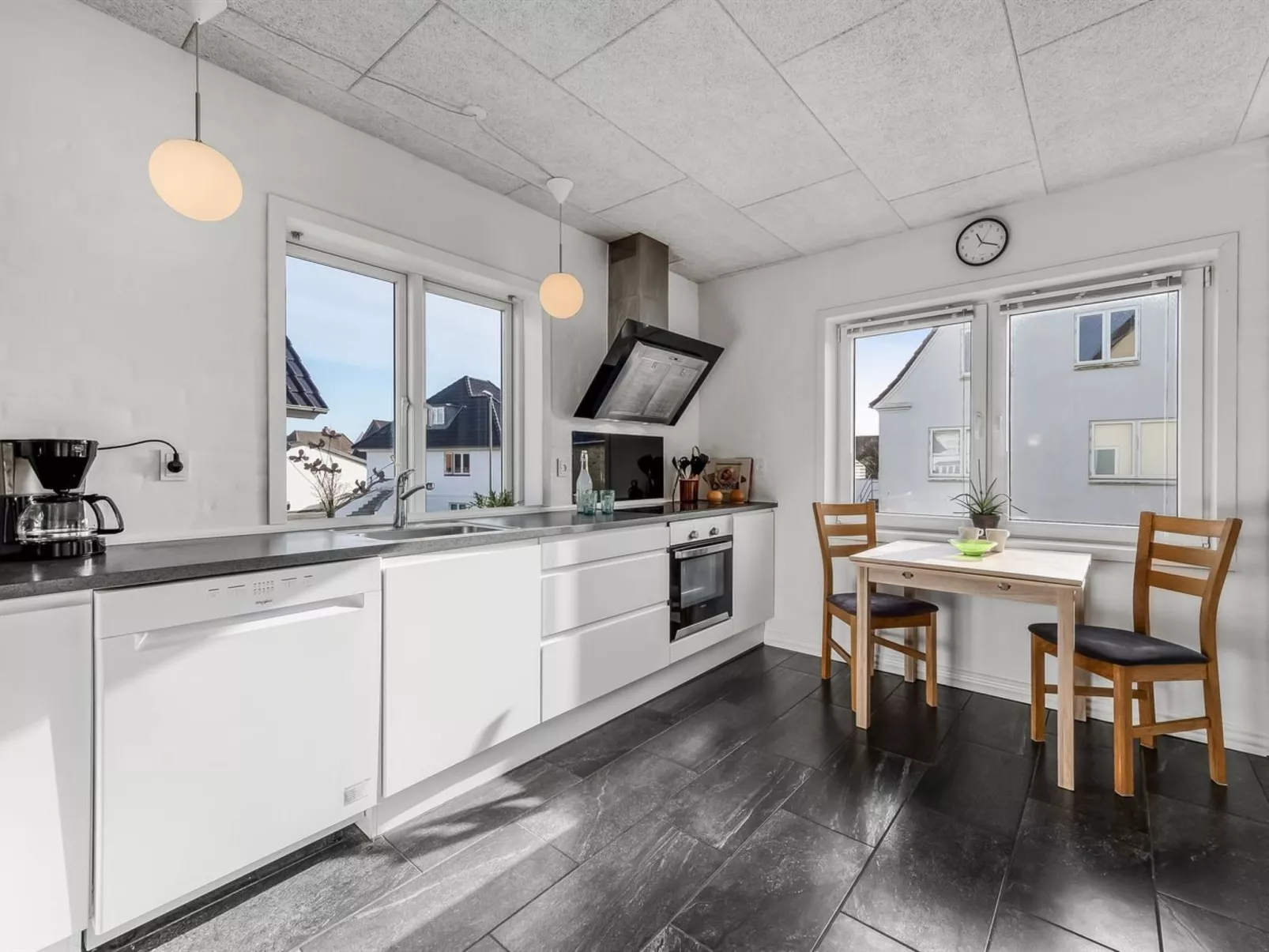 "Ullakarin" - 200m from the sea-Binnen
