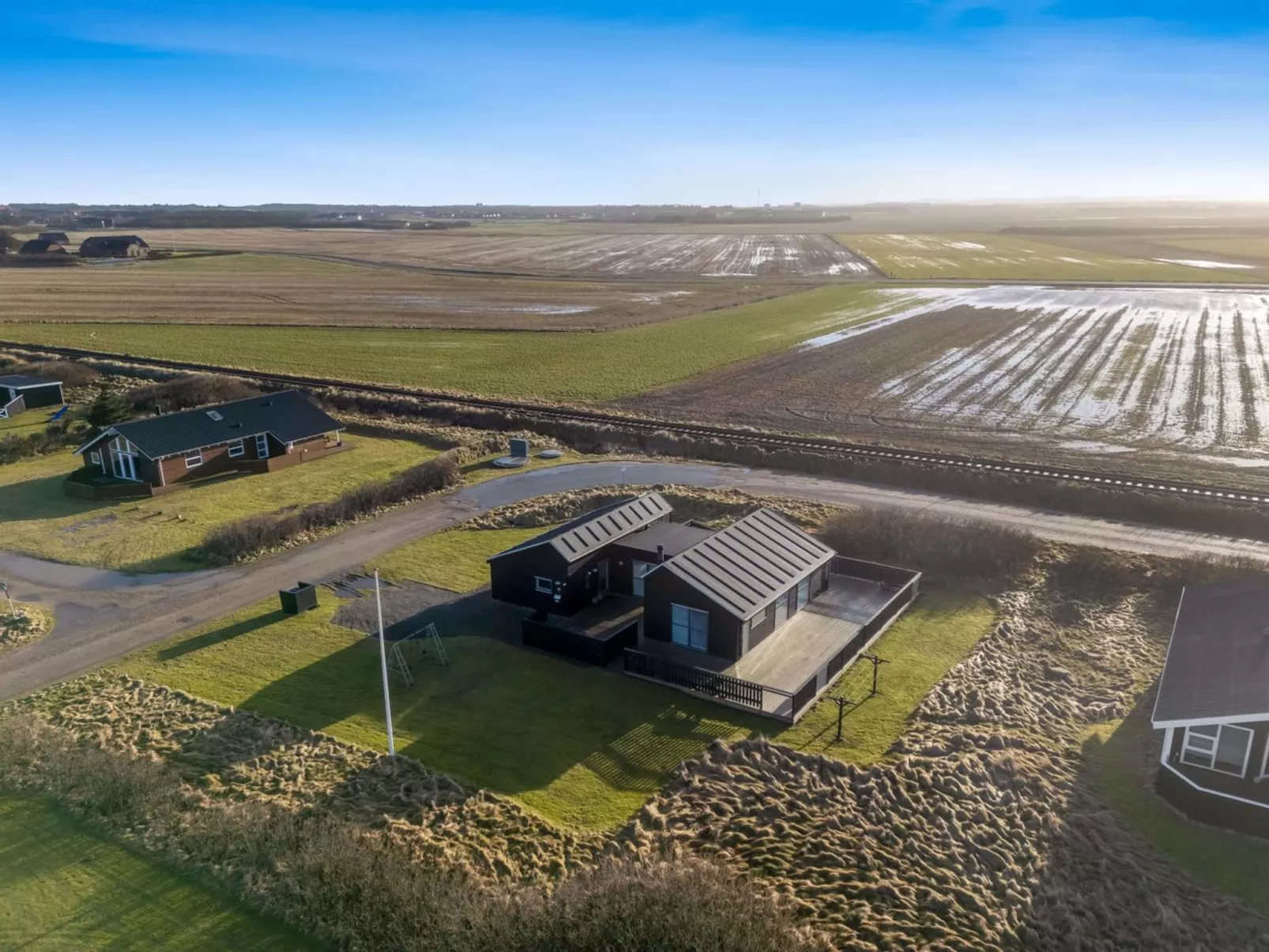 "Damaskin" - 300m from the sea-Buiten