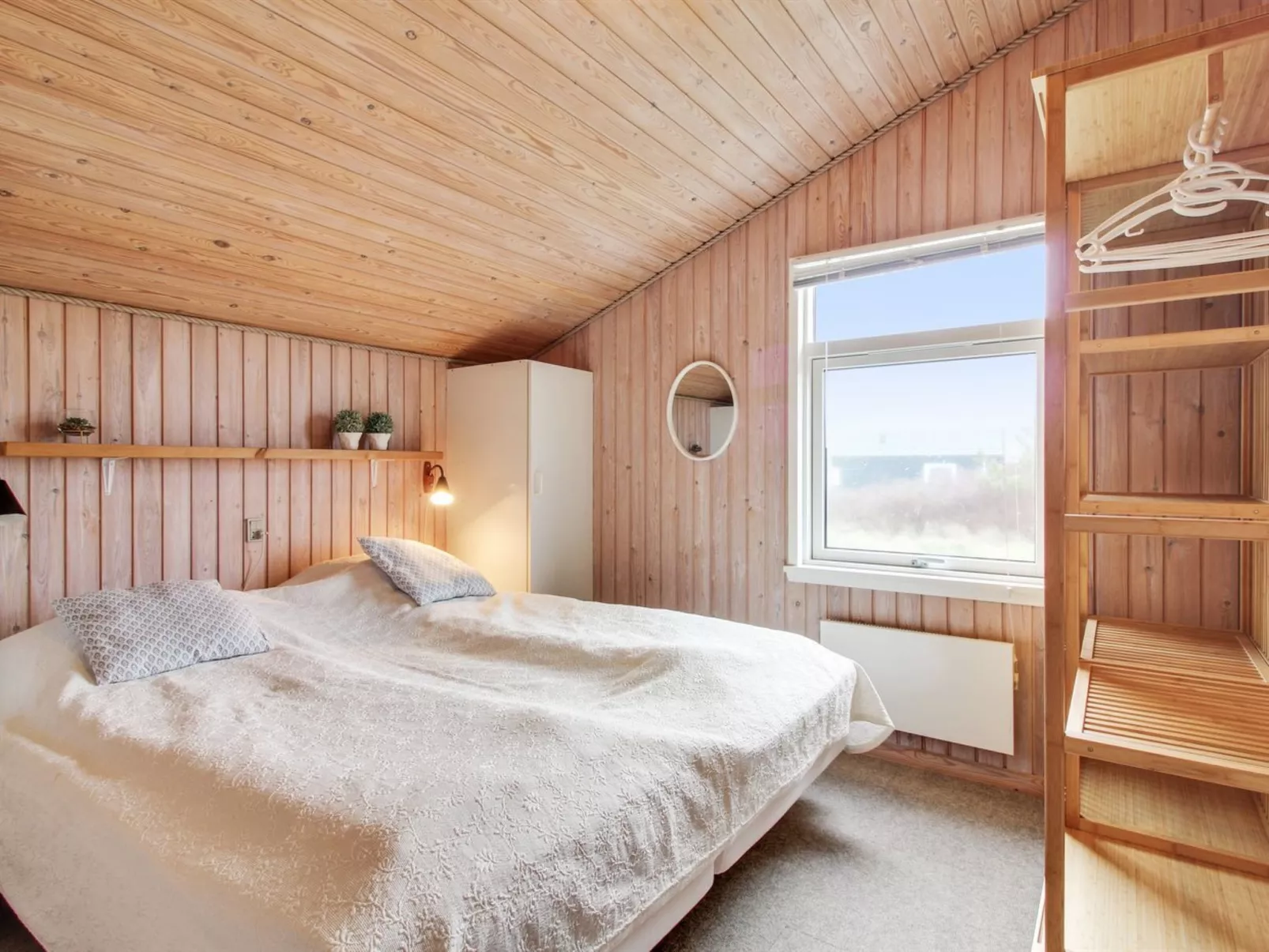 "Arild" - 300m from the sea-Binnen