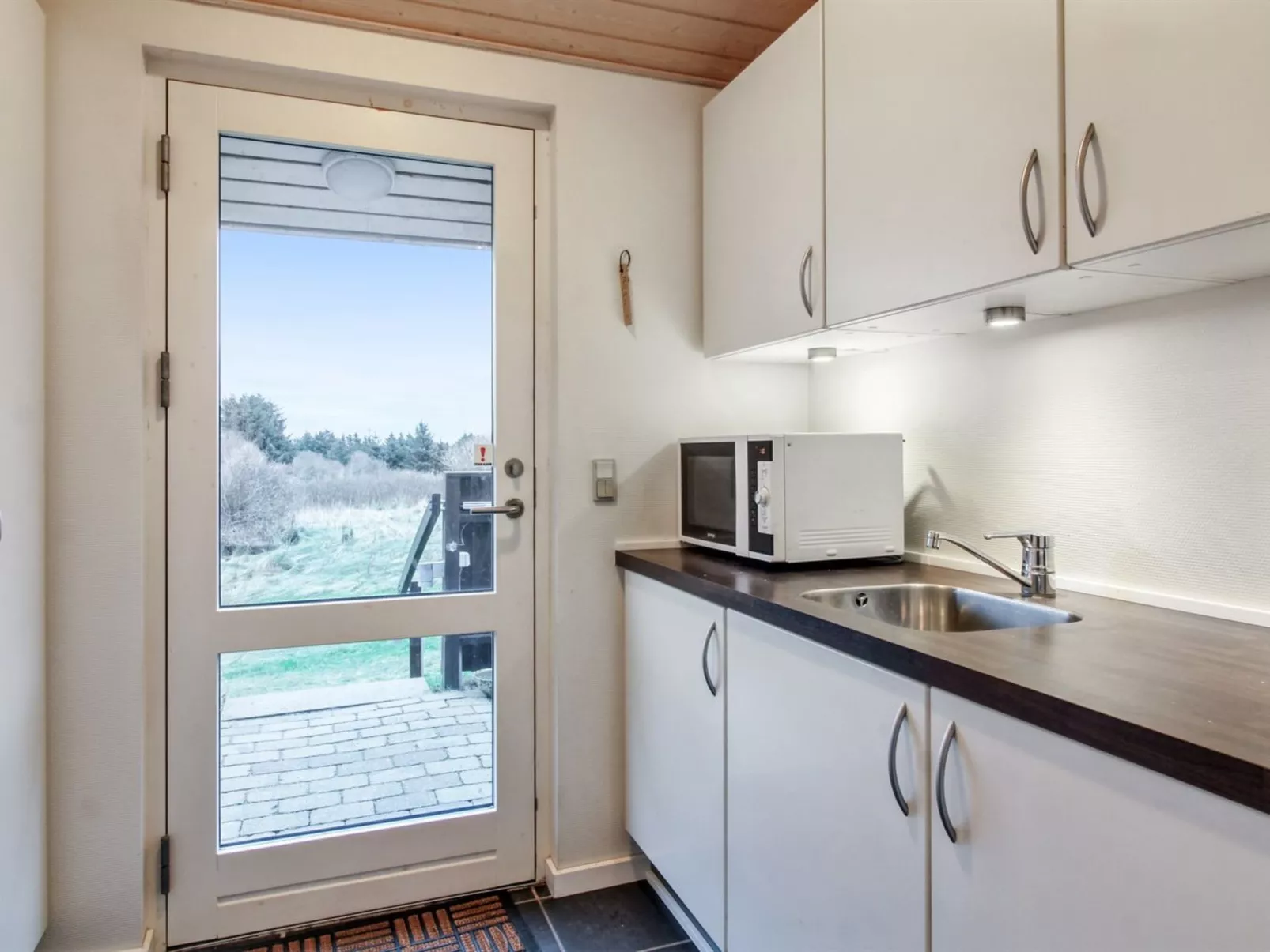 "Joris" - 1.5km from the sea-Binnen