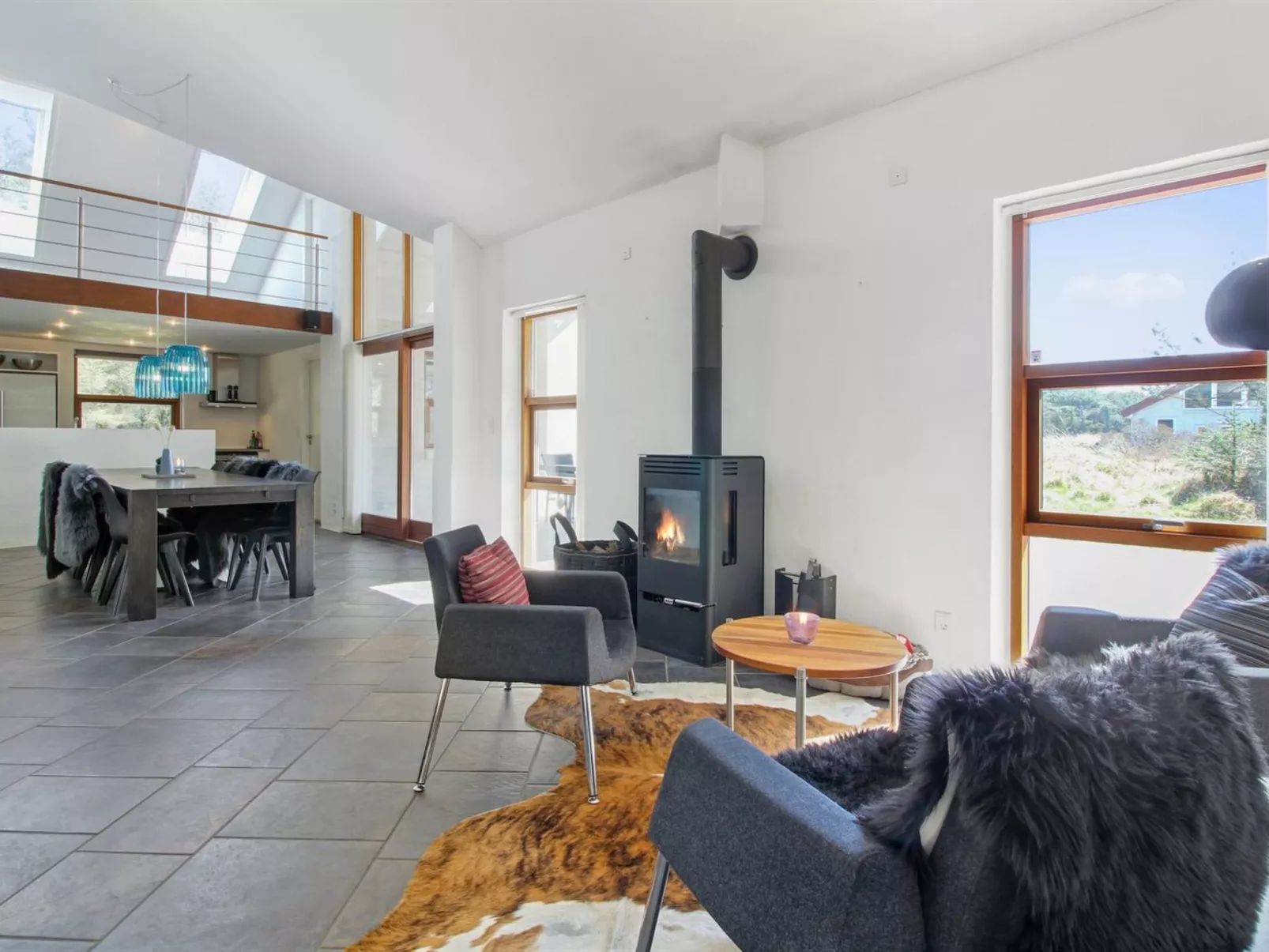 "Maiti" - 300m from the sea-Binnen