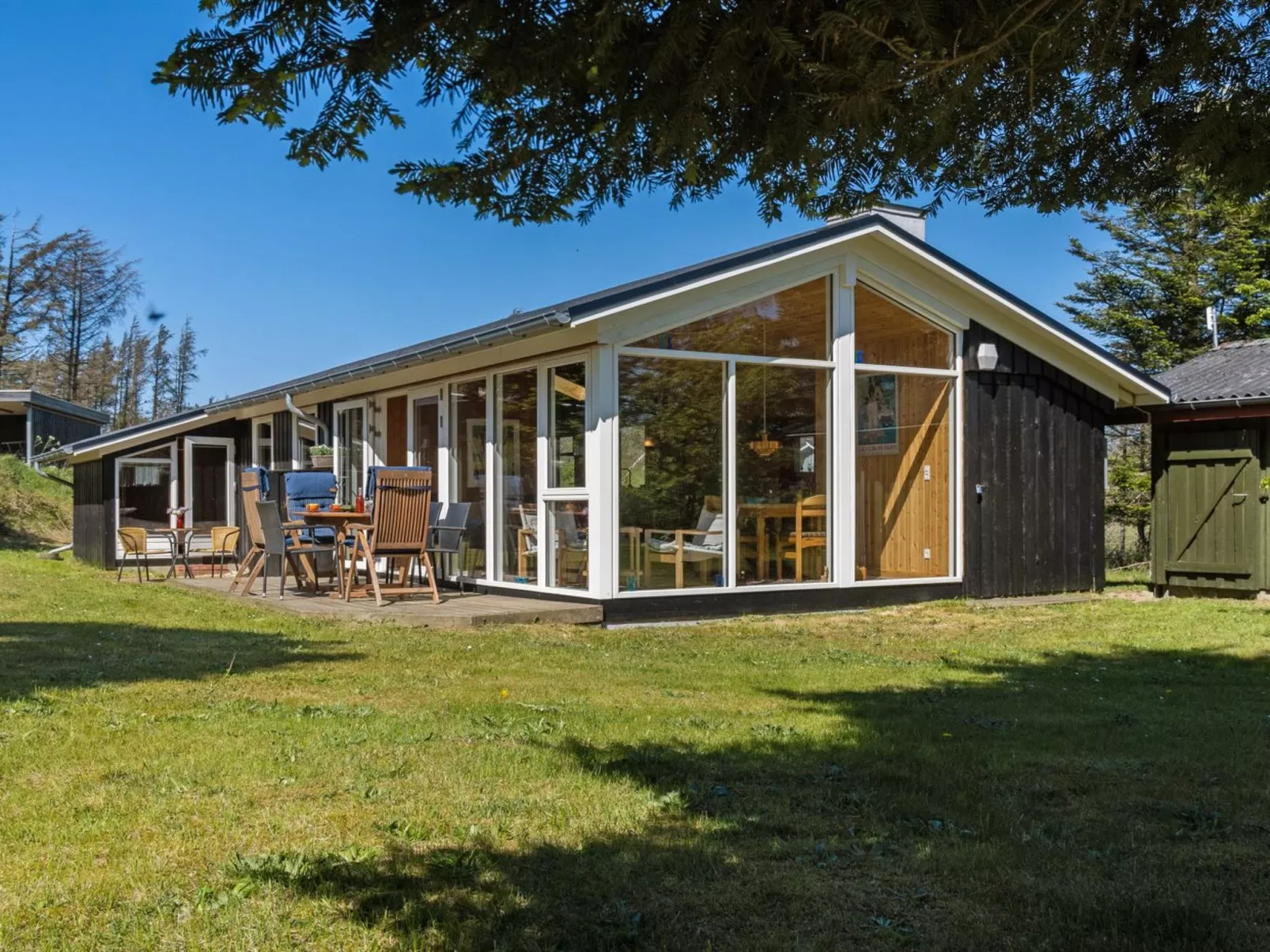 "Elara" - 475m from the sea-Buiten