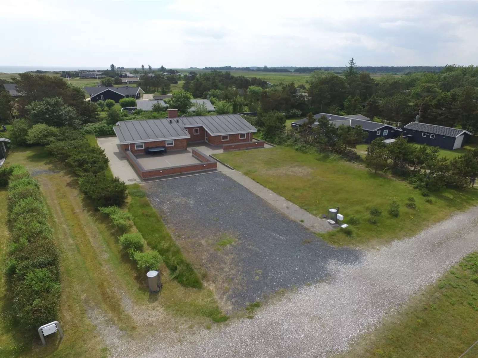 "Beeke" - 75m from the sea-Buiten