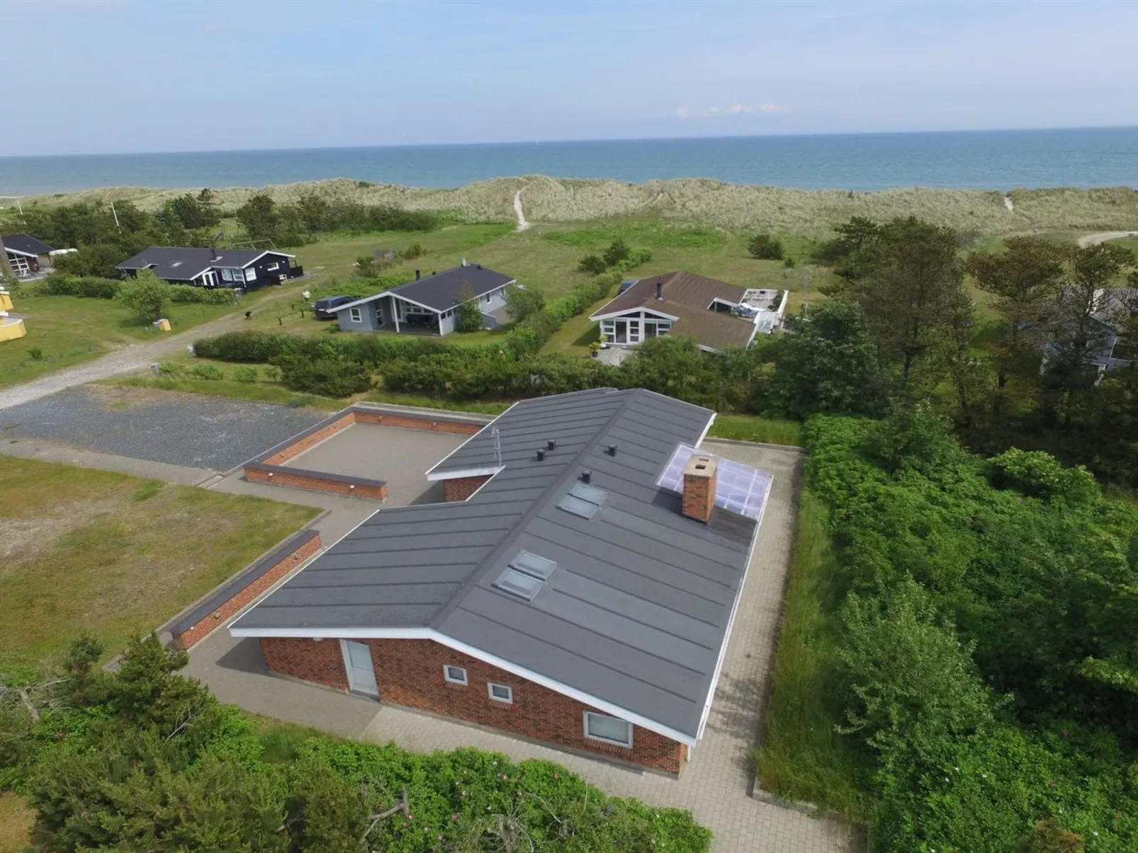 "Beeke" - 75m from the sea-Buiten