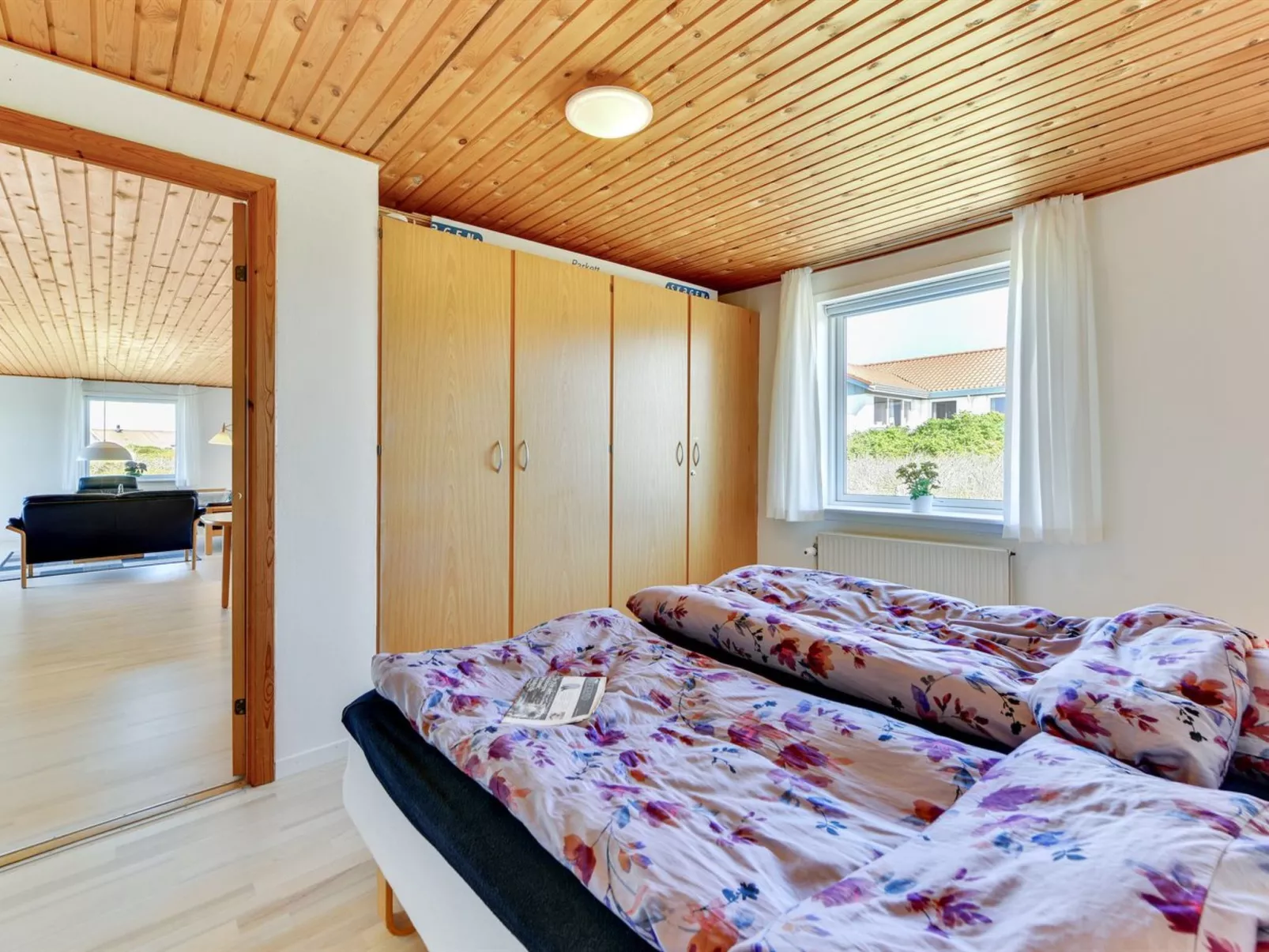 "Dorette" - 100m from the sea-Binnen