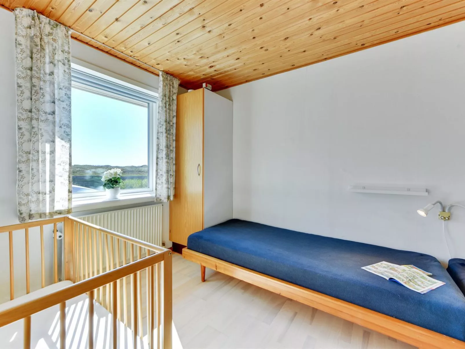 "Dorette" - 100m from the sea-Binnen