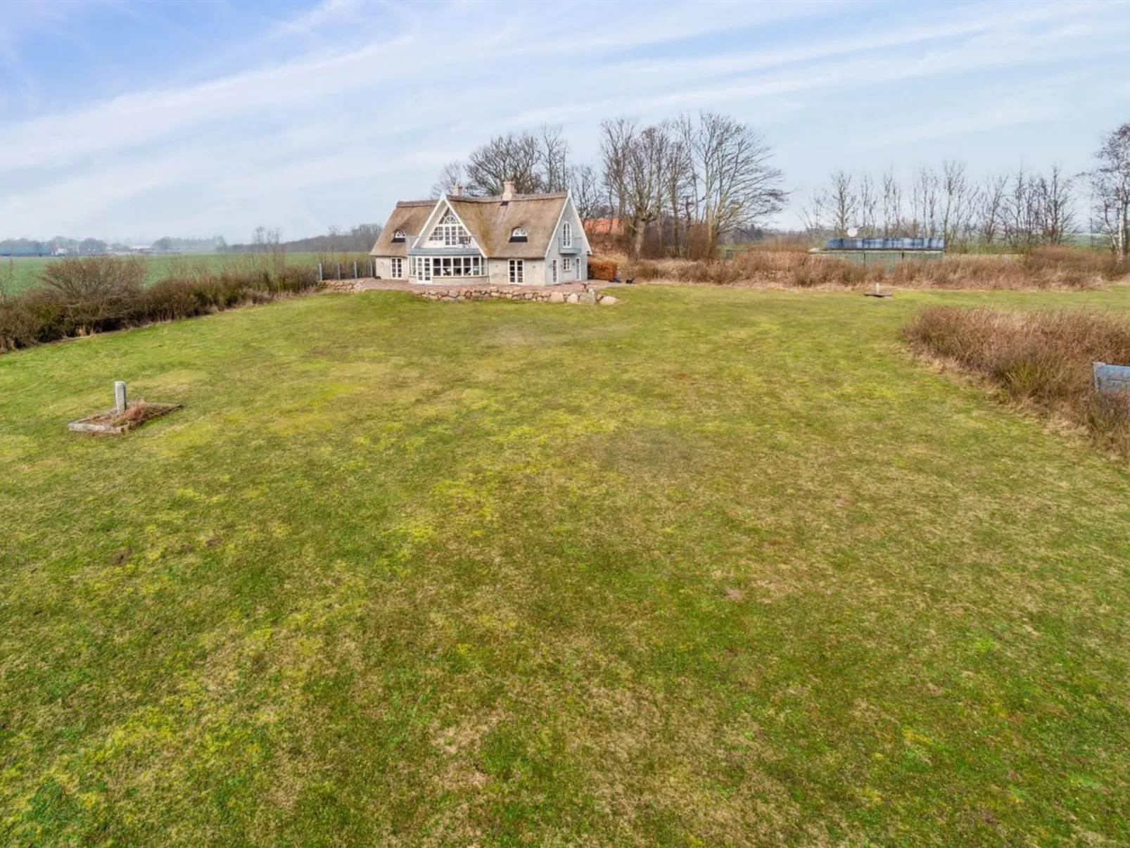 "Herlek" - 450m from the sea-Buiten