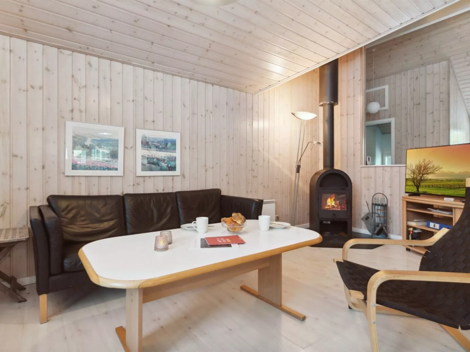 "Fredrike" - 500m from the sea-Binnen