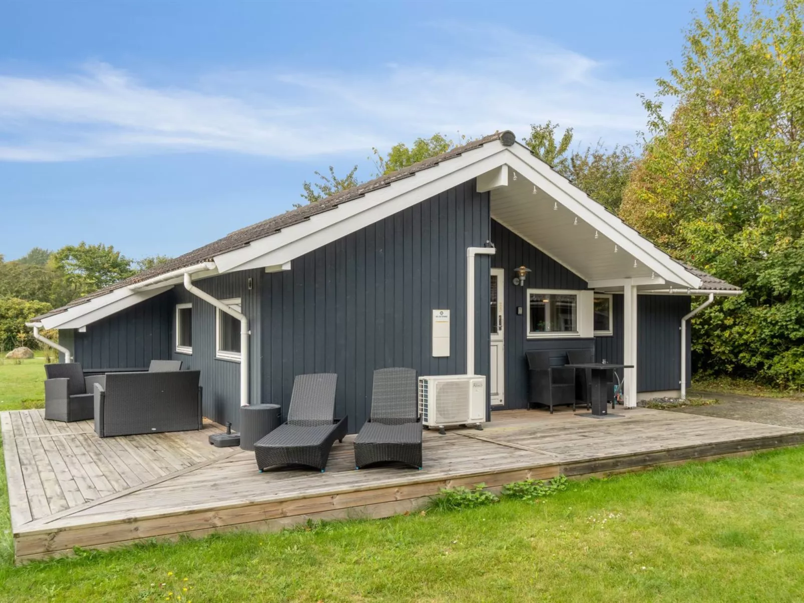 "Thorke" - 200m from the sea-Buiten