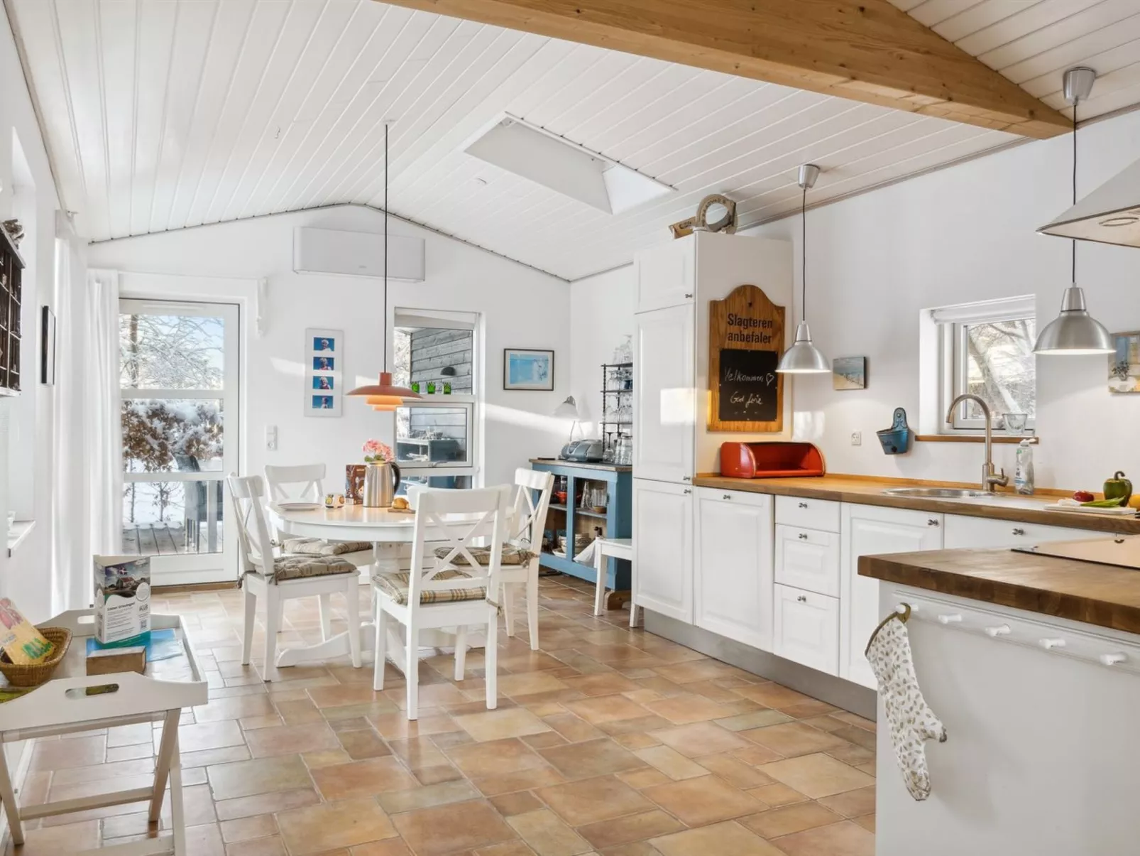 "Jouni" - 500m from the sea-Buiten