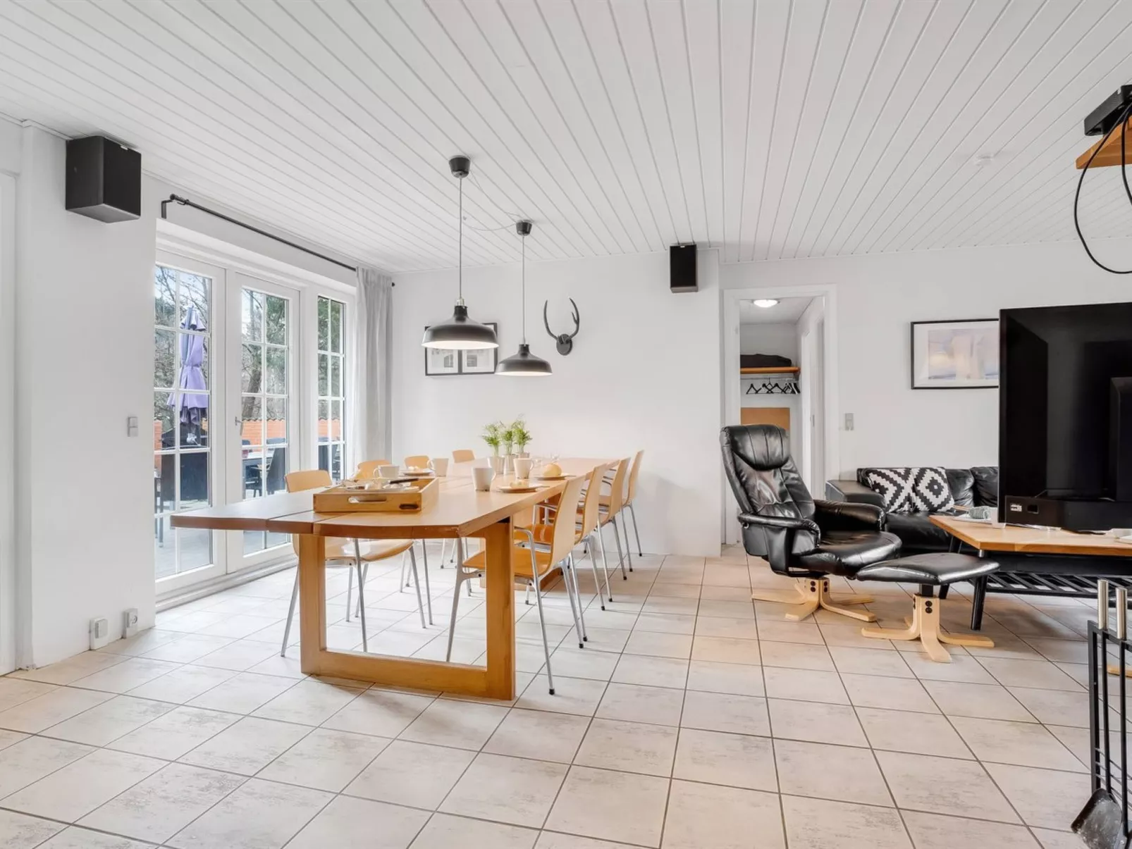 "Rajka" - 800m from the sea-Binnen