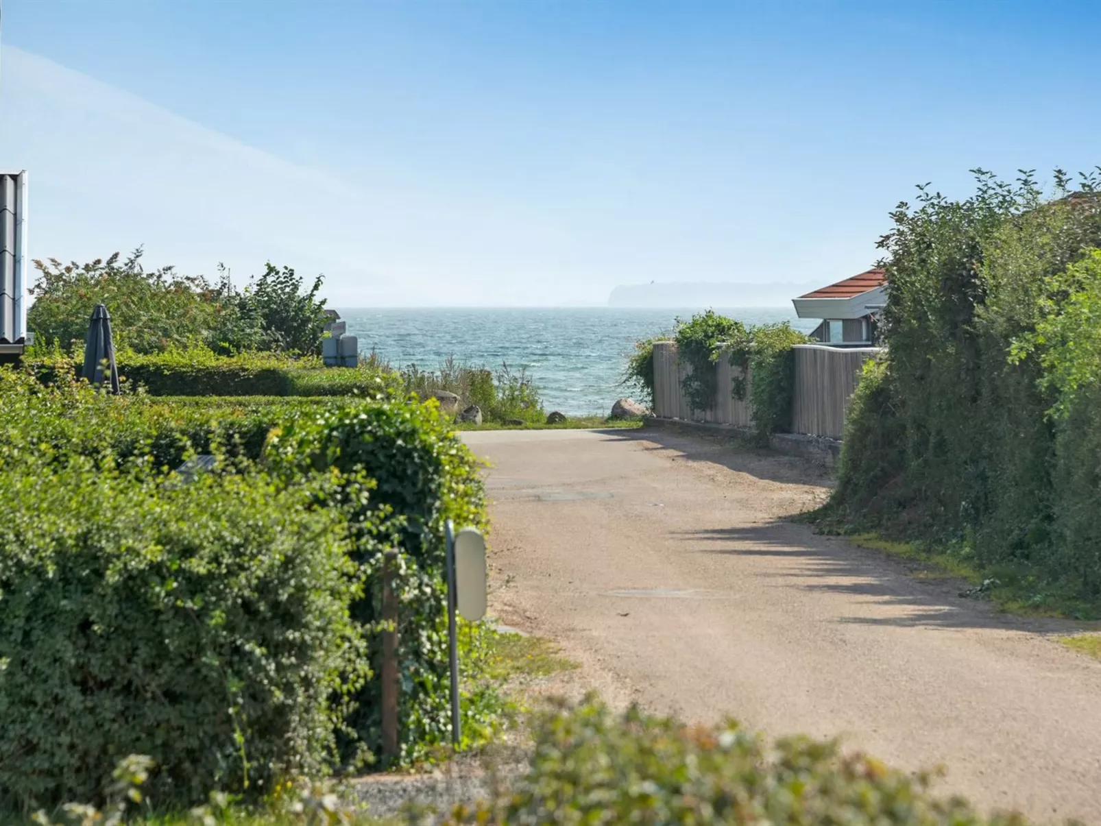 "Sebbi" - 90m from the sea-Buiten