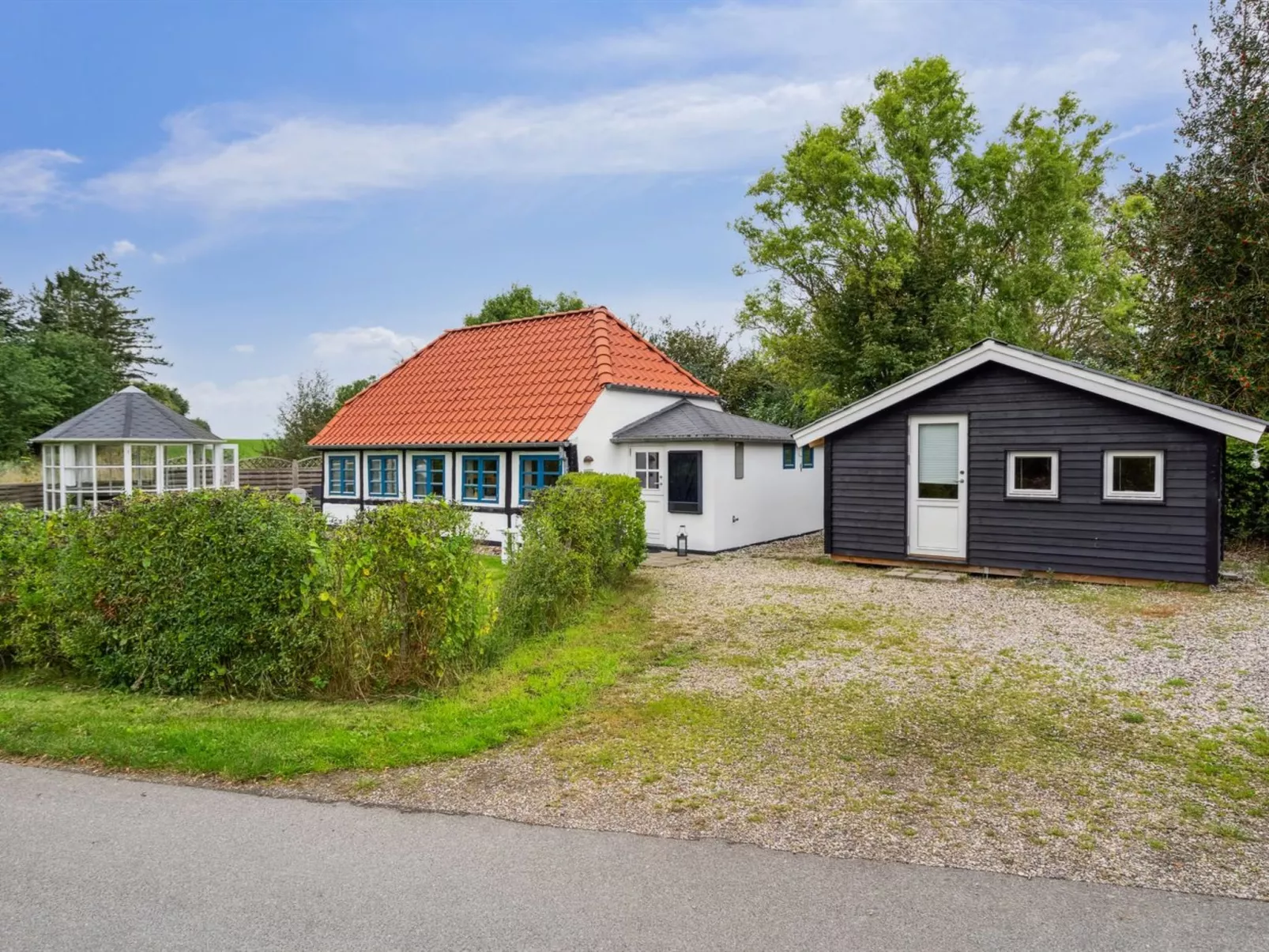"Prohor" - 1.8km from the sea-Buiten